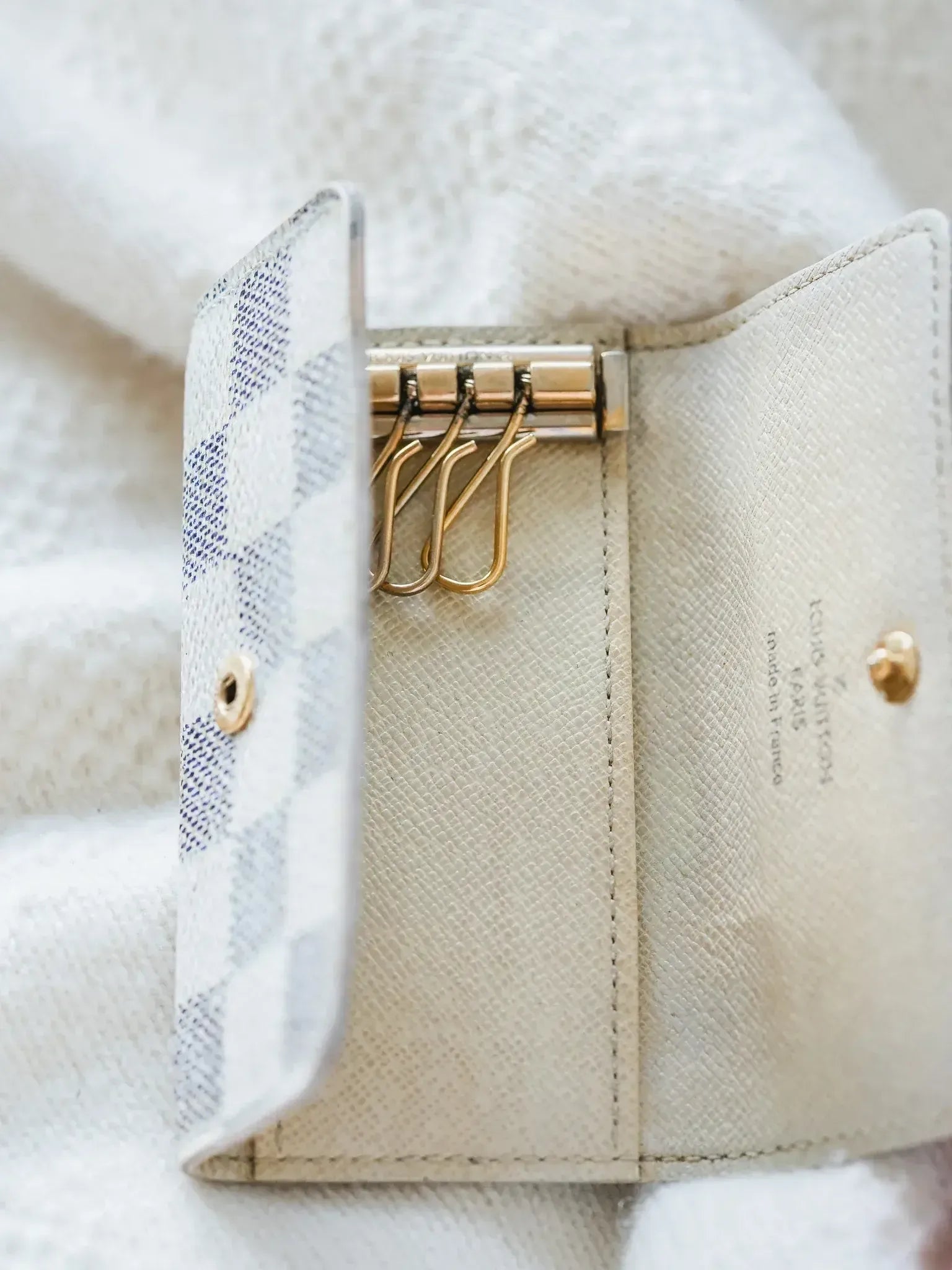 Keychain Louis Vuitton Used – Damier Azur Canvas