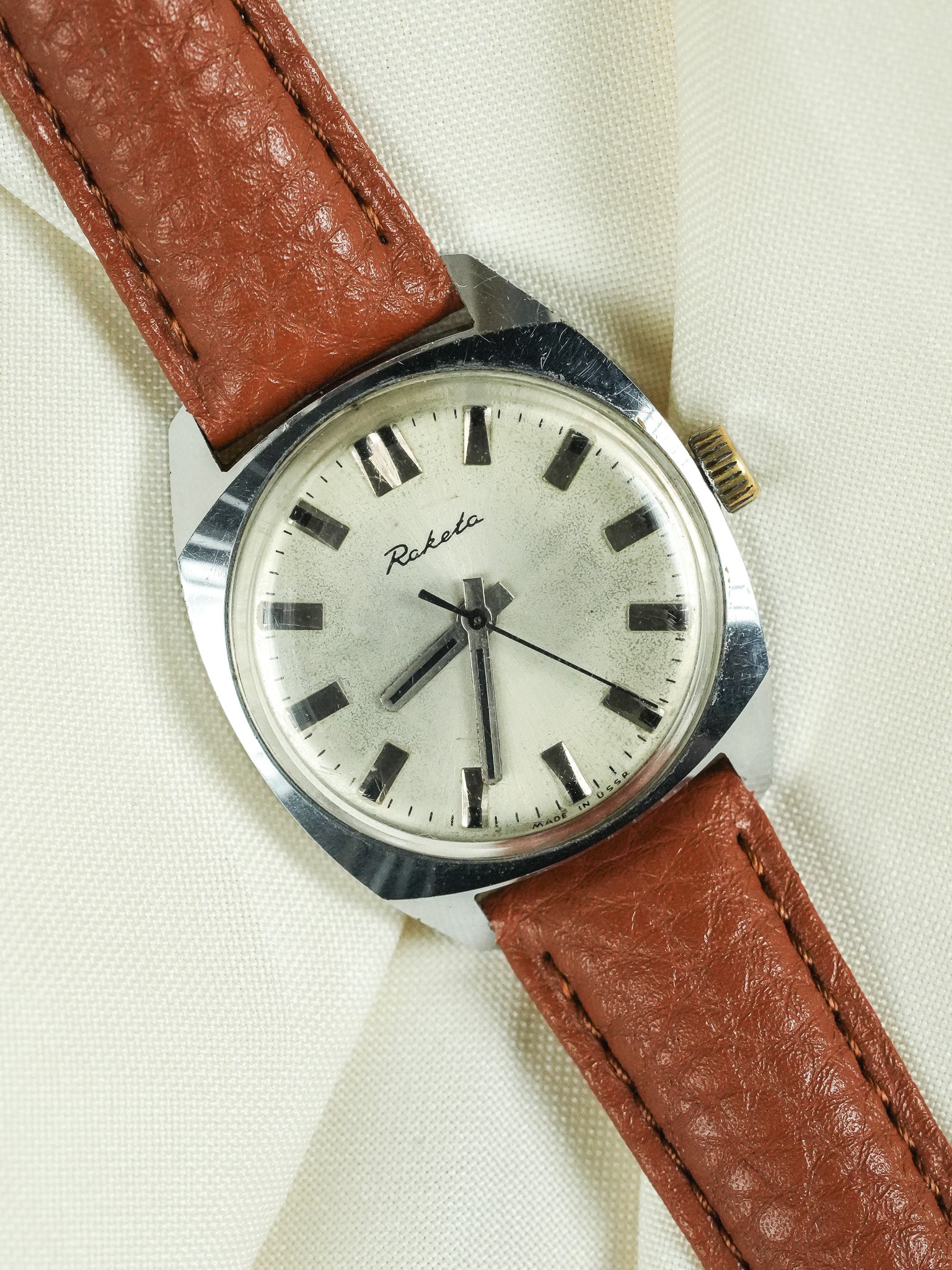 Raketa - Coussin Chrome Champagne Patiné - 1960s - Atelier Victor