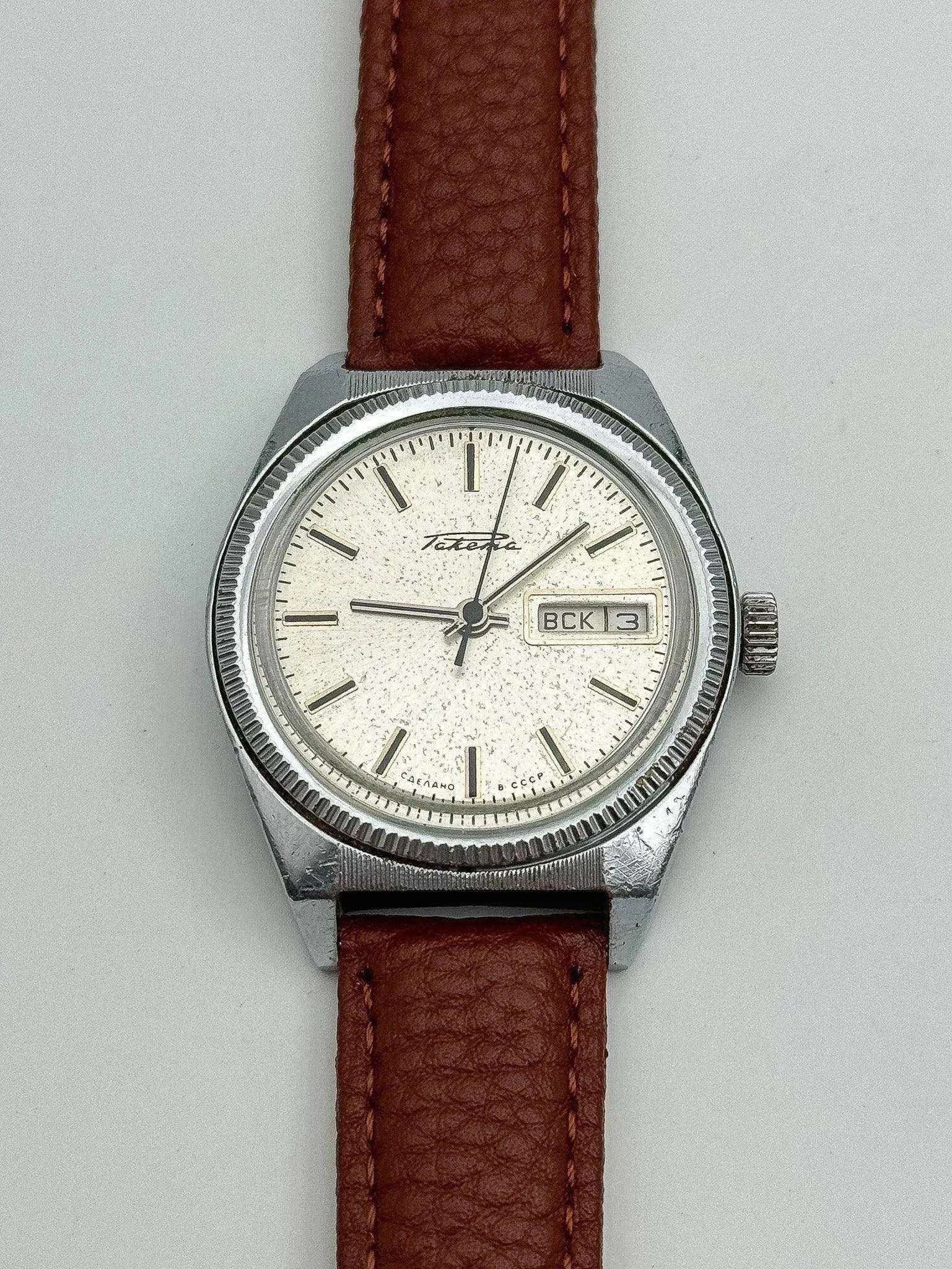 Raketa - Daydate Black Index - 1980’s - Atelier Victor Paris - Vintage Watch Shop Dubai