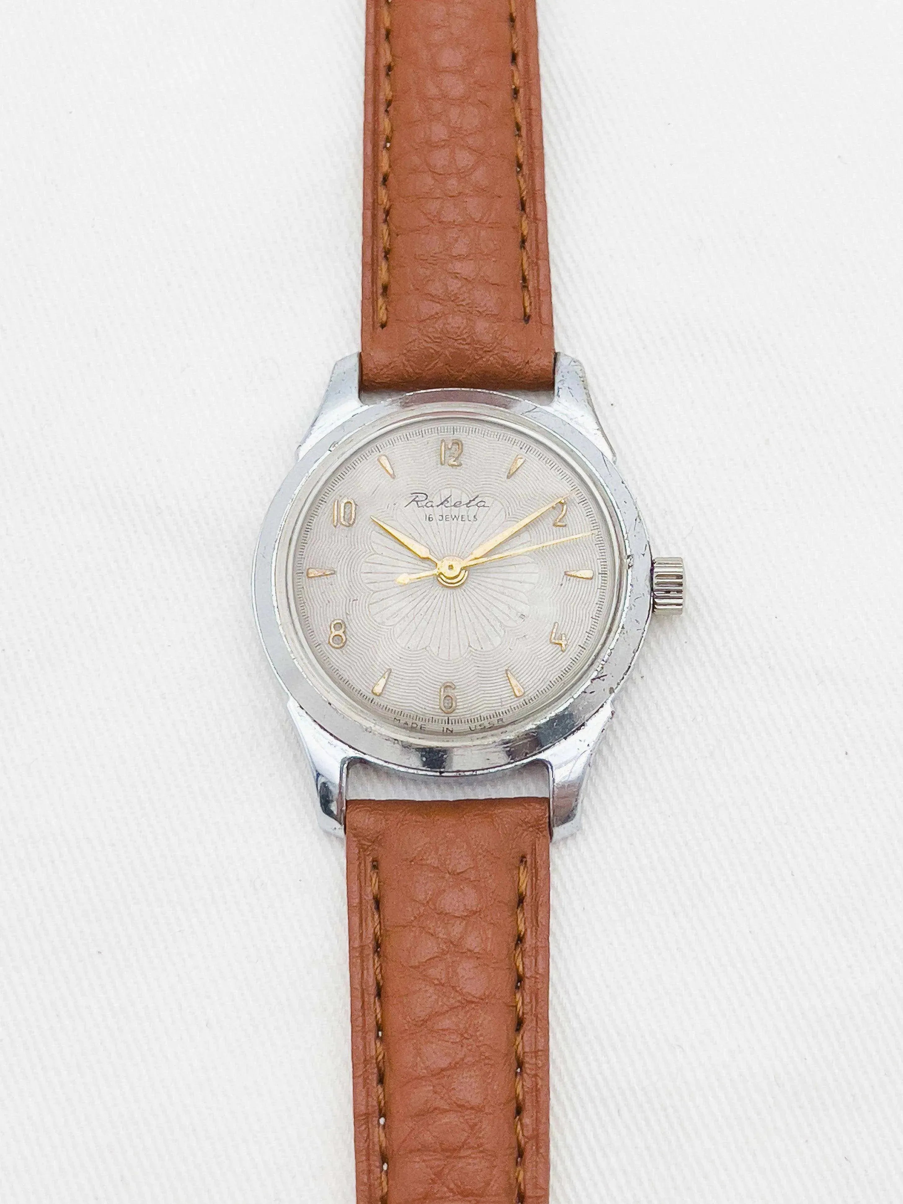Raketa - Draw dial / Gold Index - 1970s - Atelier Victor Paris - Vintage Watch Shop Dubai