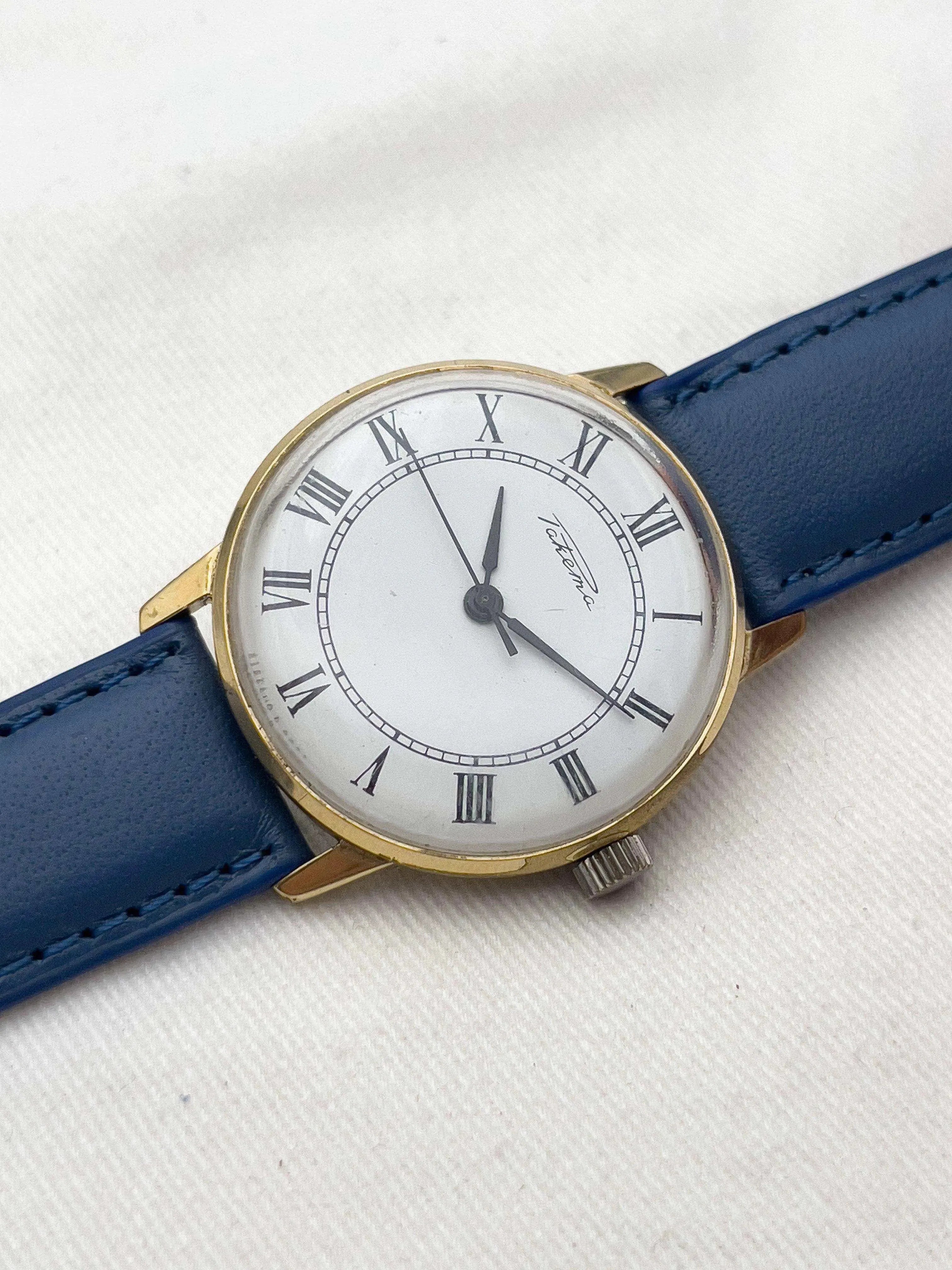Raketa - Index Romain Gold - 1960s - Atelier Victor Paris - Vintage Watch Shop Dubai