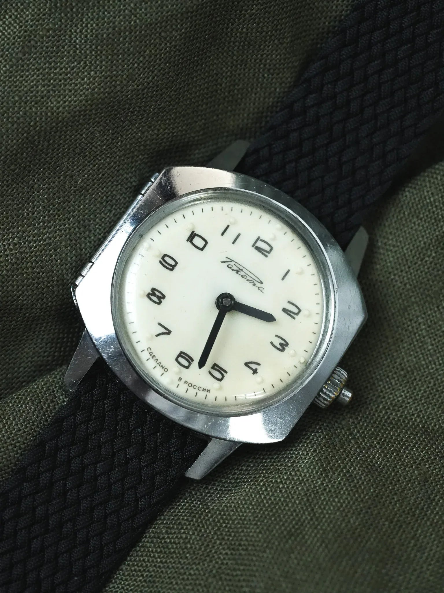 Raketa - Montre aveugle cadran braille crème - 1960s - Atelier Victor