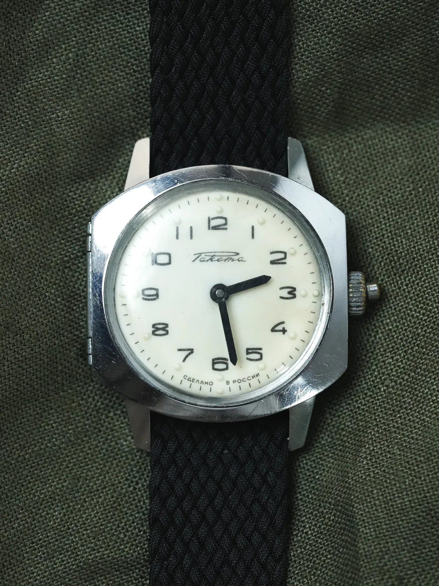 Raketa - Montre aveugle cadran braille crème - 1960s - Atelier Victor