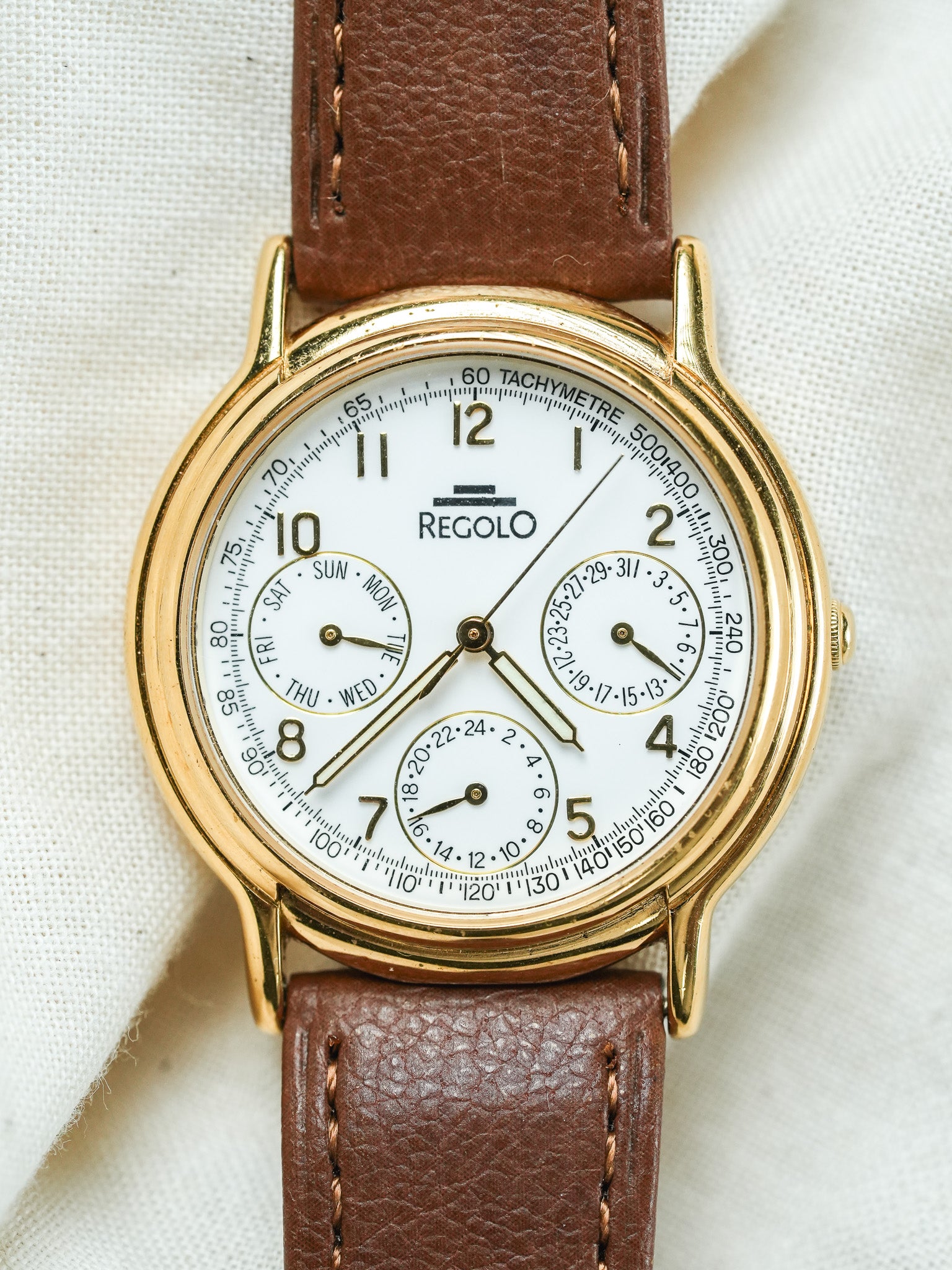 Regolo - Or Triple Calendar blanc - 1990s - Atelier Victor - Vintage Watch Shop