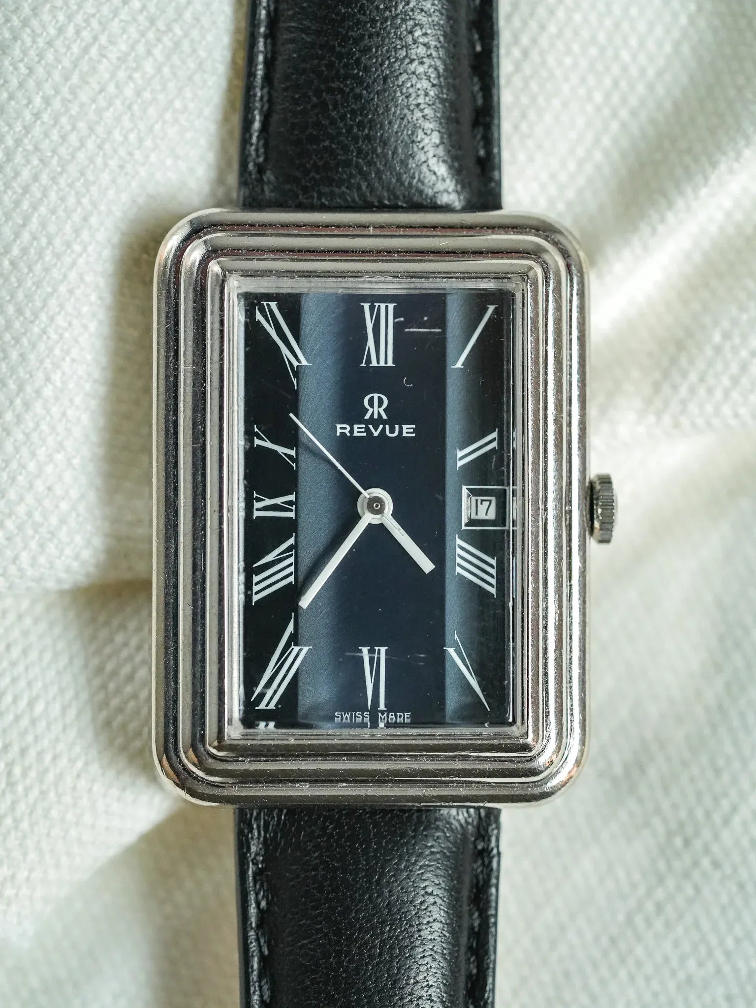 Revue - Tank Stepcase Bleu Tapisserie - 1990s - Atelier Victor