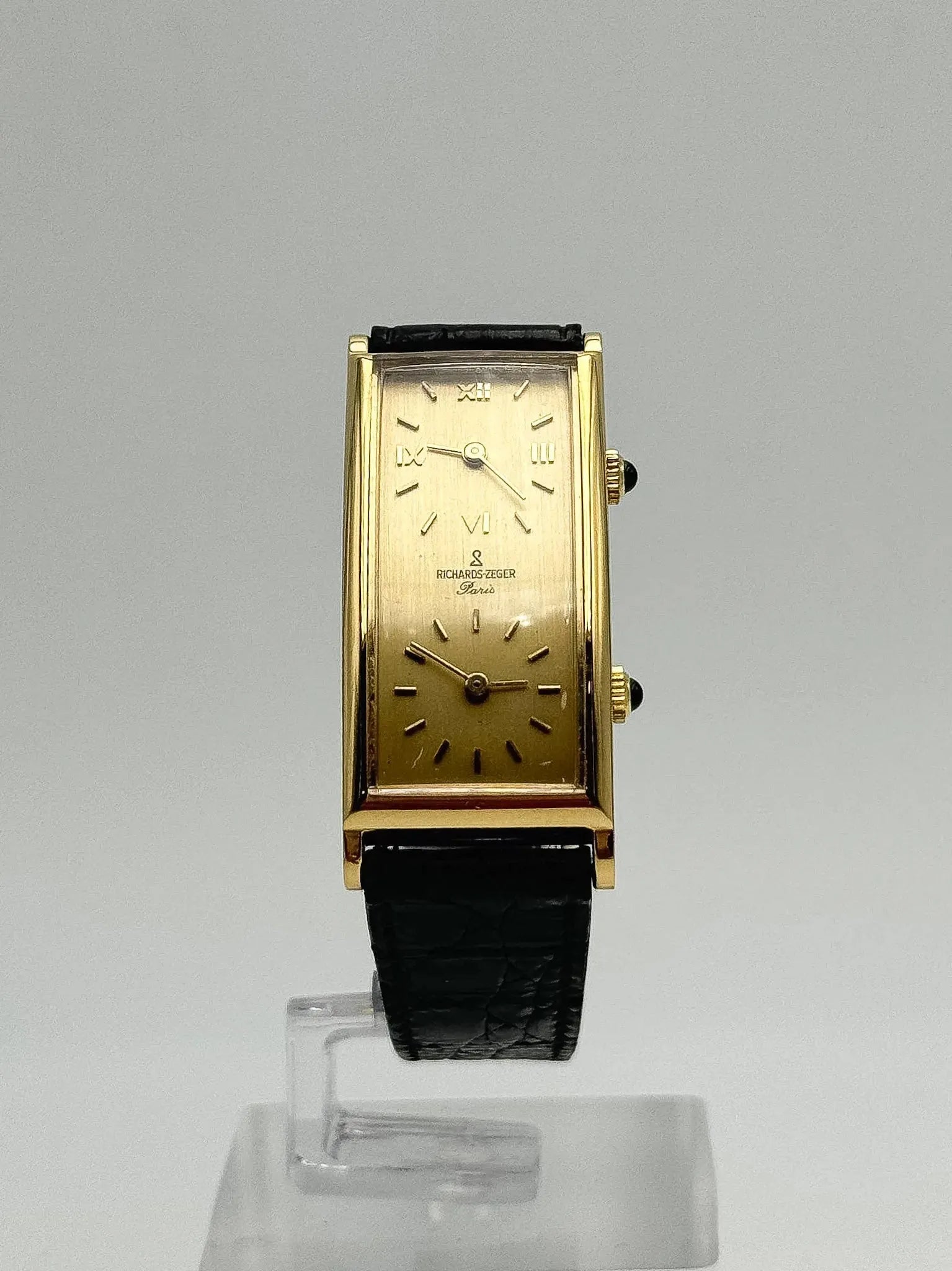 Richards-Zeger - GMT Deux mouvements plaqué or - 1980s - Atelier Victor Paris - Vintage Watch Shop Dubai