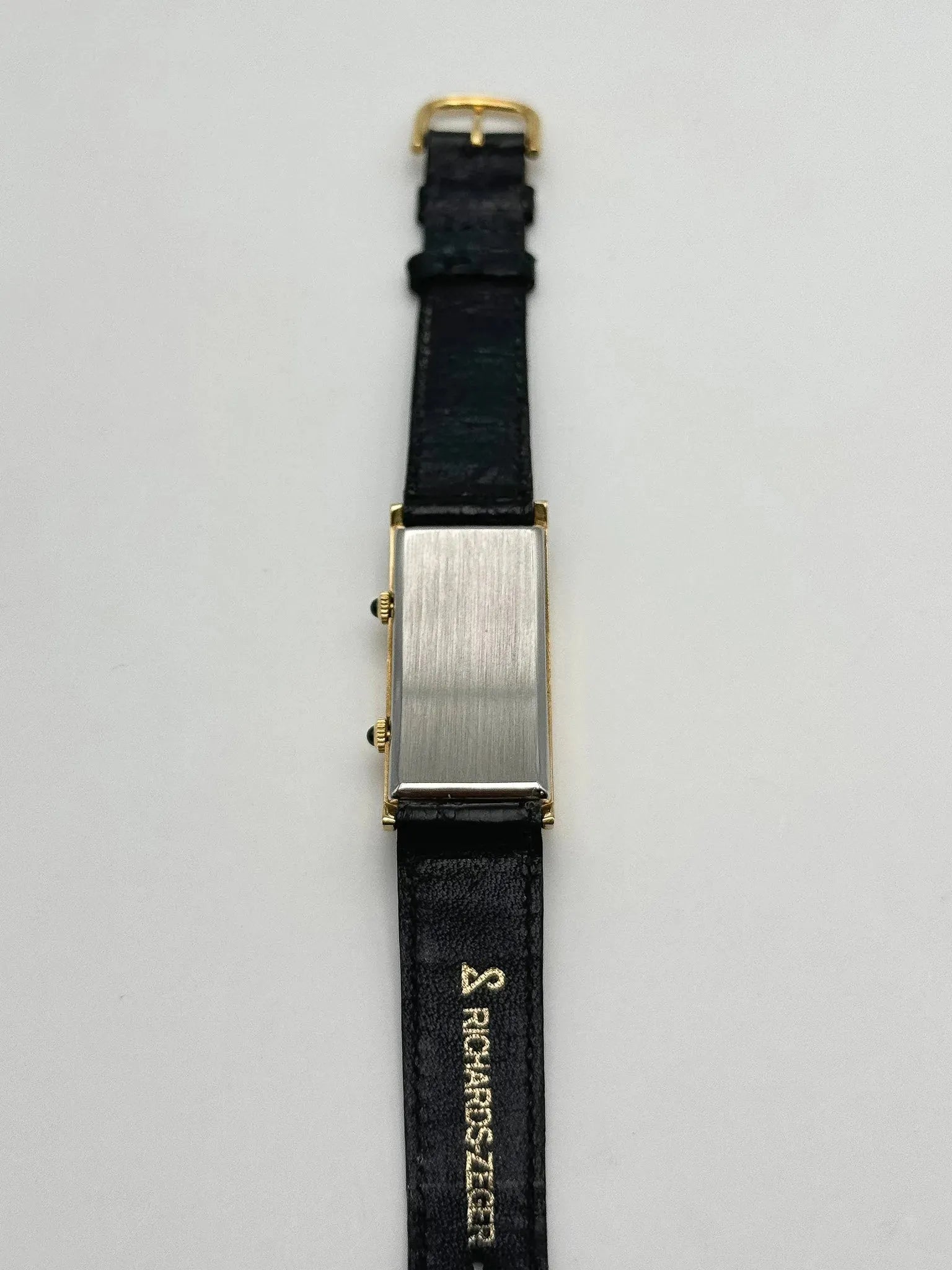 Richards-Zeger - GMT Deux mouvements plaqué or - 1980s - Atelier Victor Paris - Vintage Watch Shop Dubai