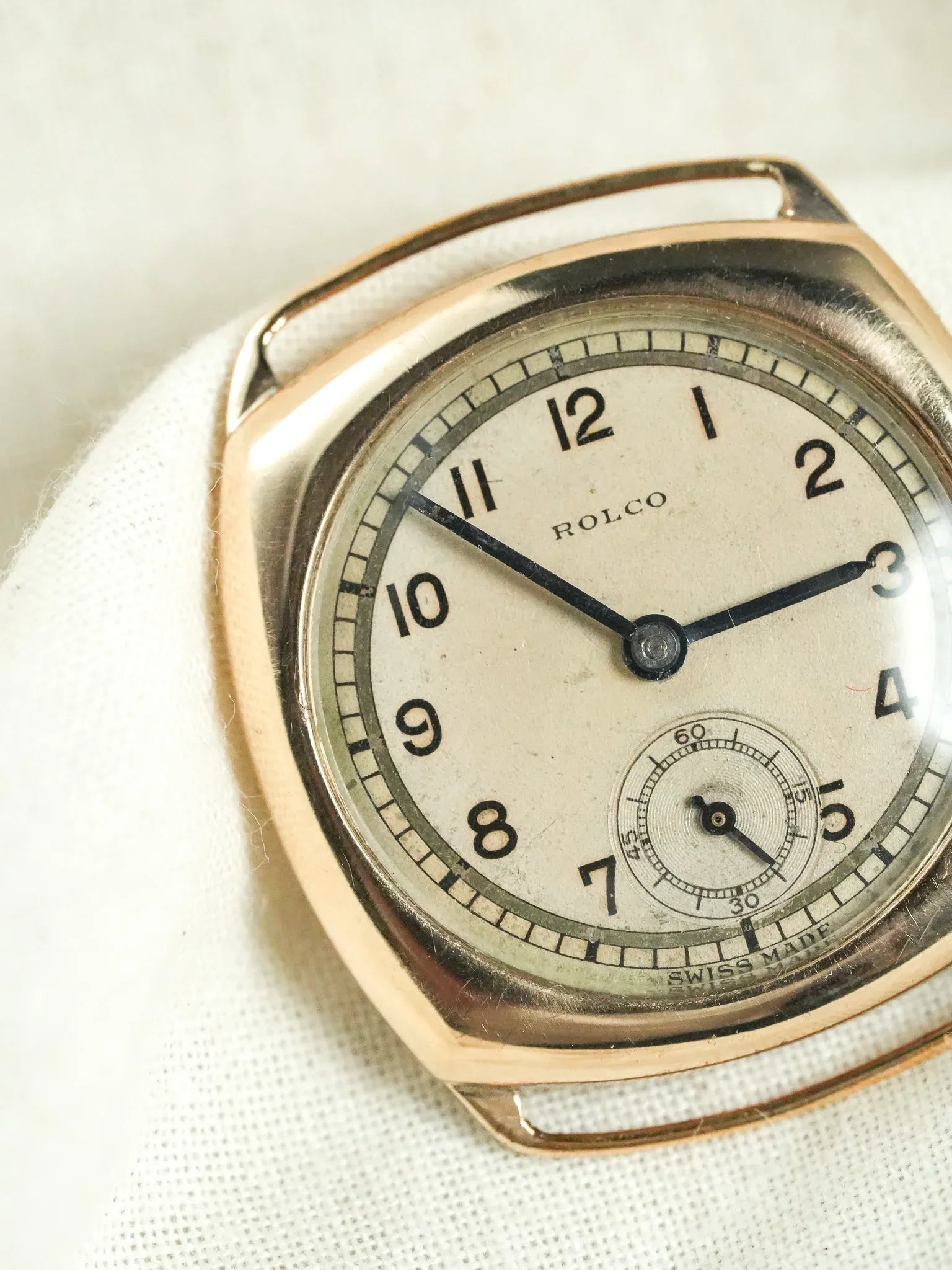 Rolco par Rolex - Coussin Or Rose 9k - 1930s - Atelier Victor