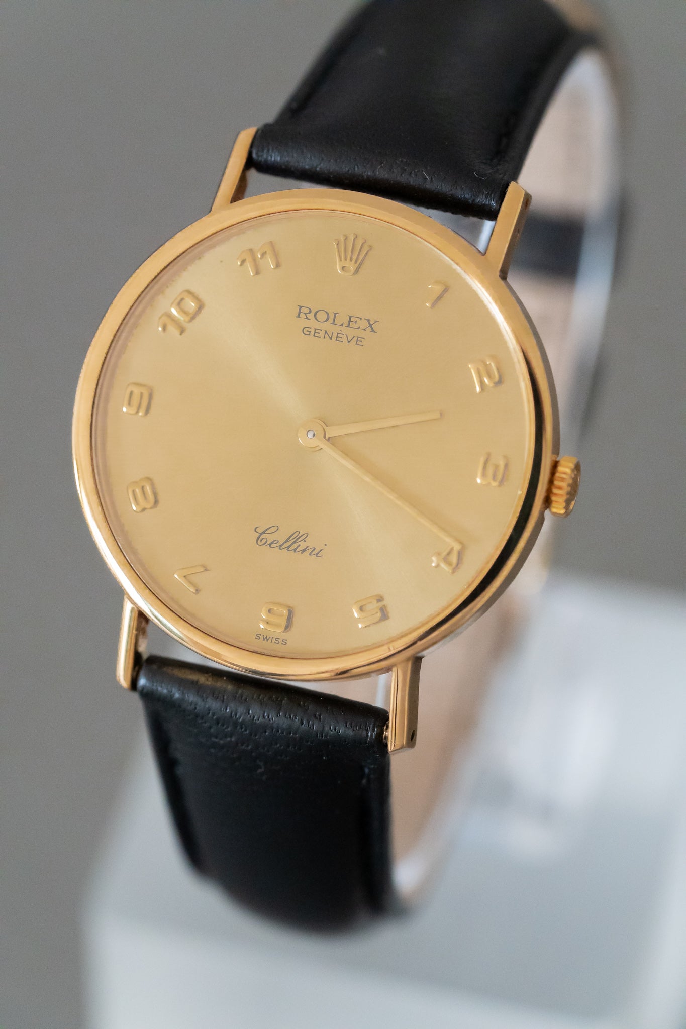 Rolex - Cellini 5112 Arabic Numerals - 1989 - Atelier Victor Paris - Vintage Watch Shop Dubai