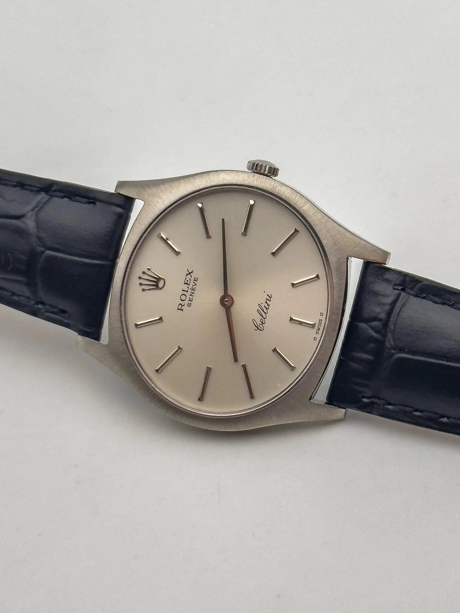 Rolex - Cellini Oval Sigma - 1972 - Atelier Victor Paris - Vintage Watch Shop Dubai