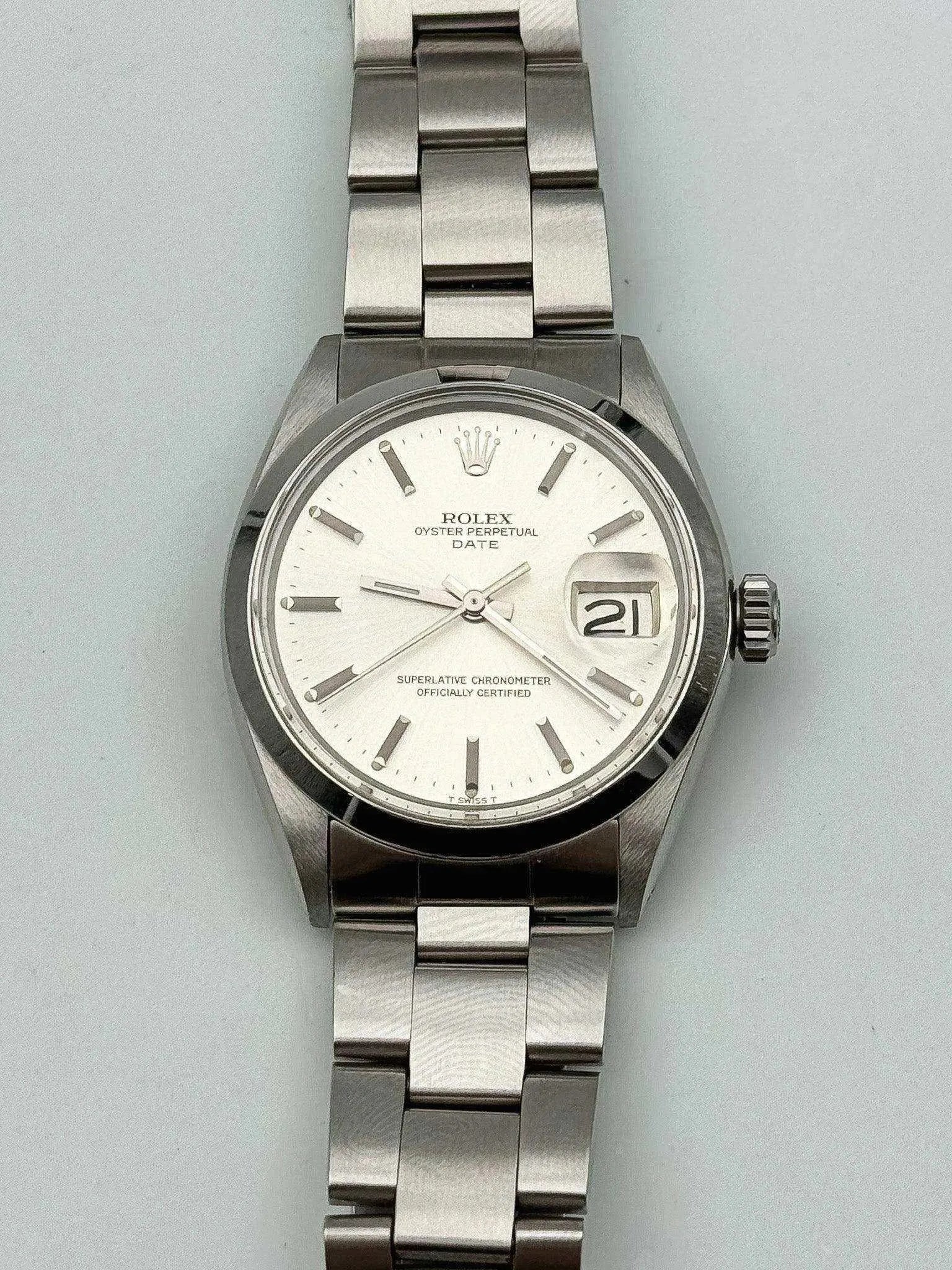 Rolex - Oyster Perpetual Date COSC - 1970 - Atelier Victor Paris - Vintage Watch Shop Dubai