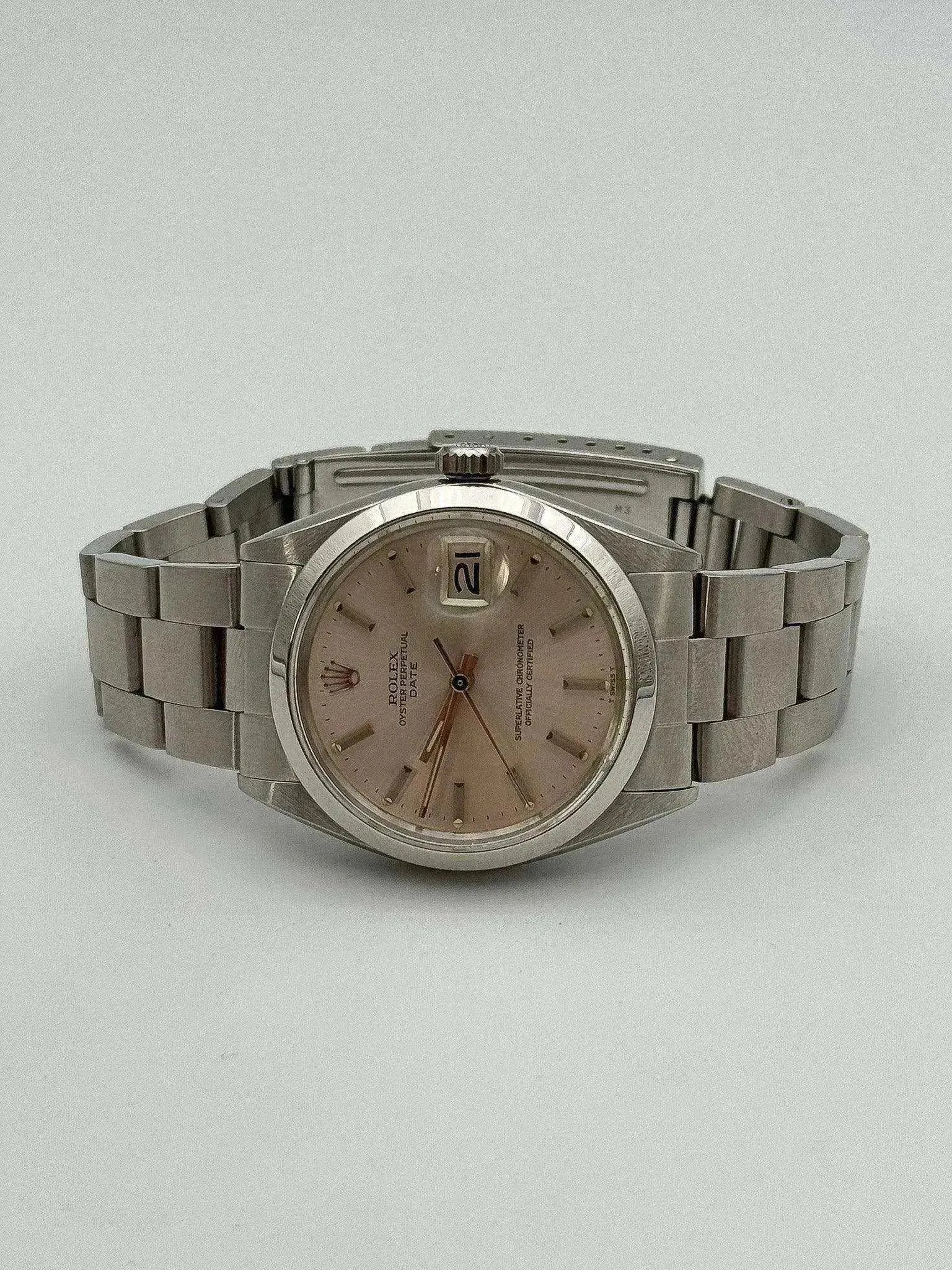 Rolex - Oyster Perpetual Date COSC - 1970 - Atelier Victor Paris - Vintage Watch Shop Dubai