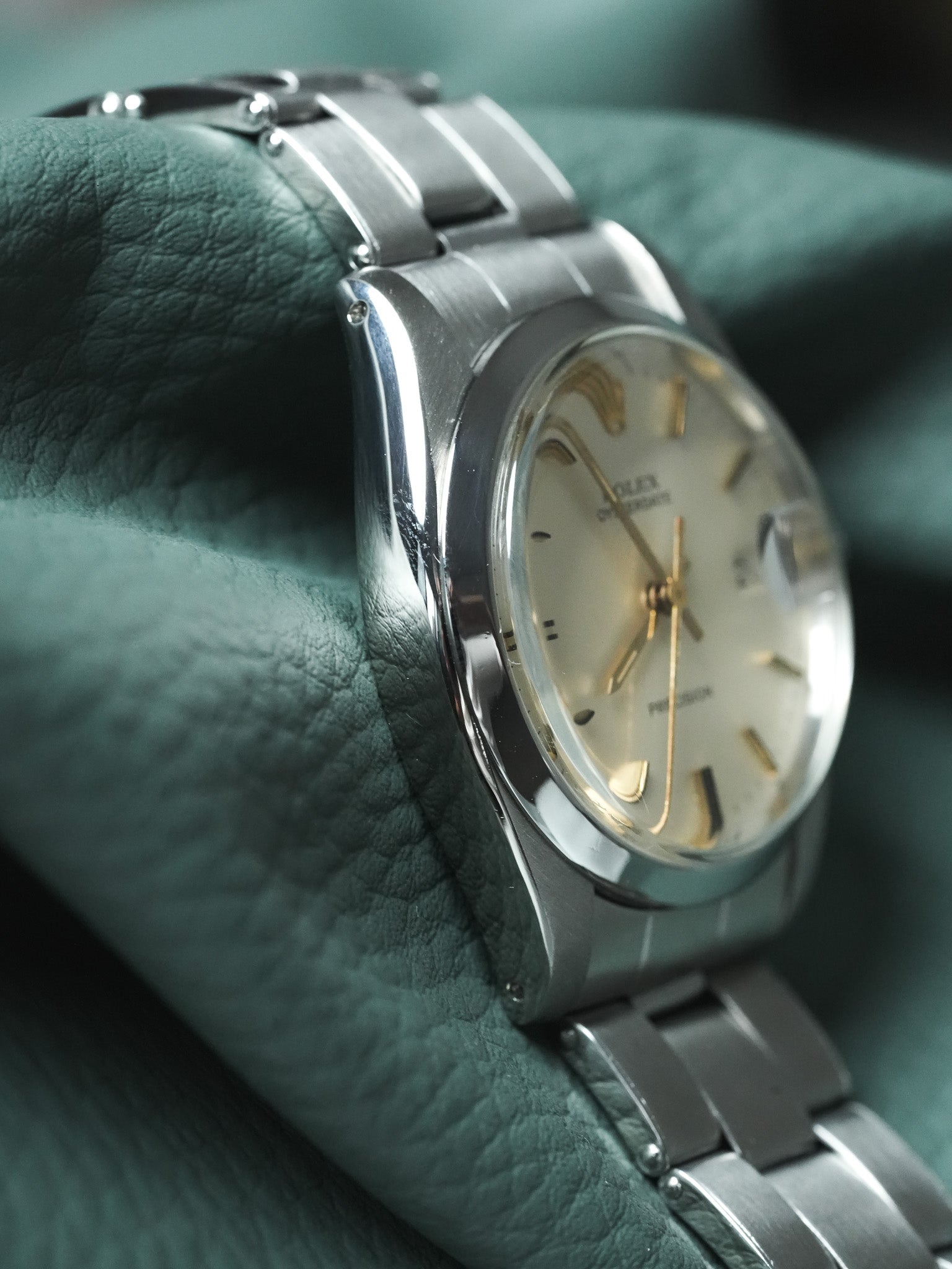 Rolex - Oysterdate 6694 Precision Циферблат Шампань Стрелки Золото - 1977 