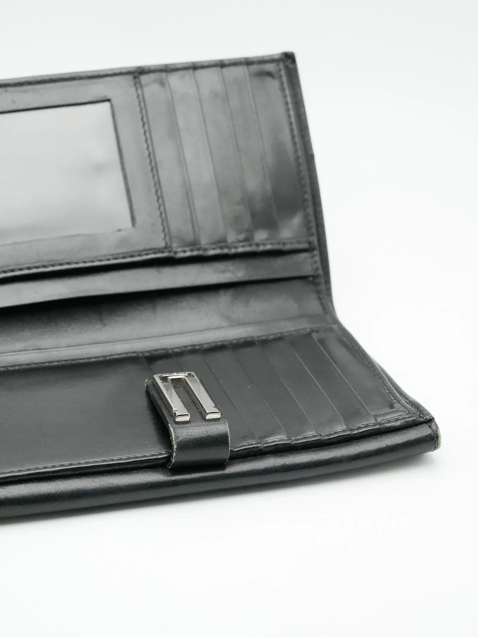 Salvatore Ferragamo - Portefeuille cuir noir - Atelier Victor - Vintage  Shop