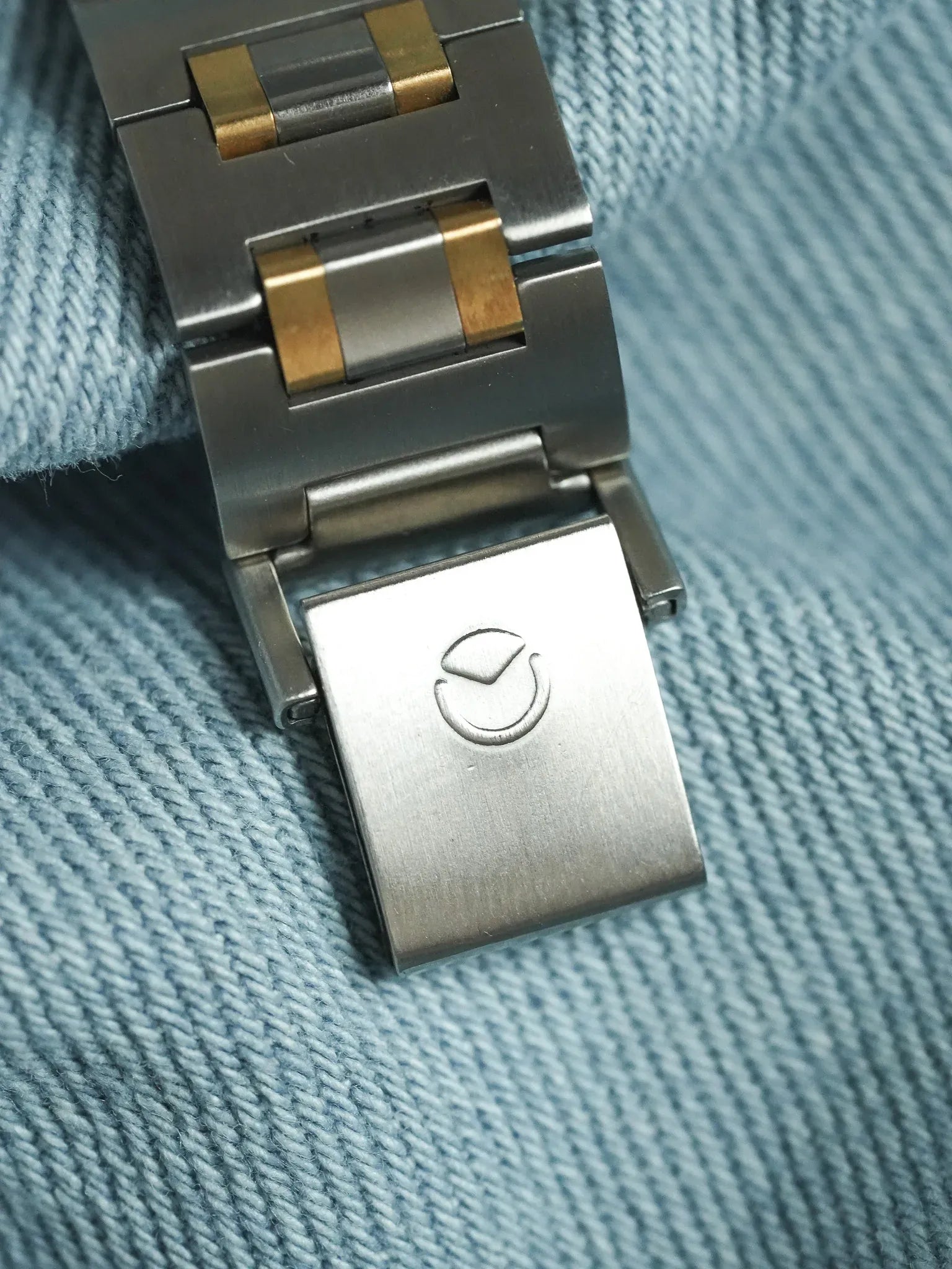 Sector - Acier Or Date 6h - 1990s - Atelier Victor