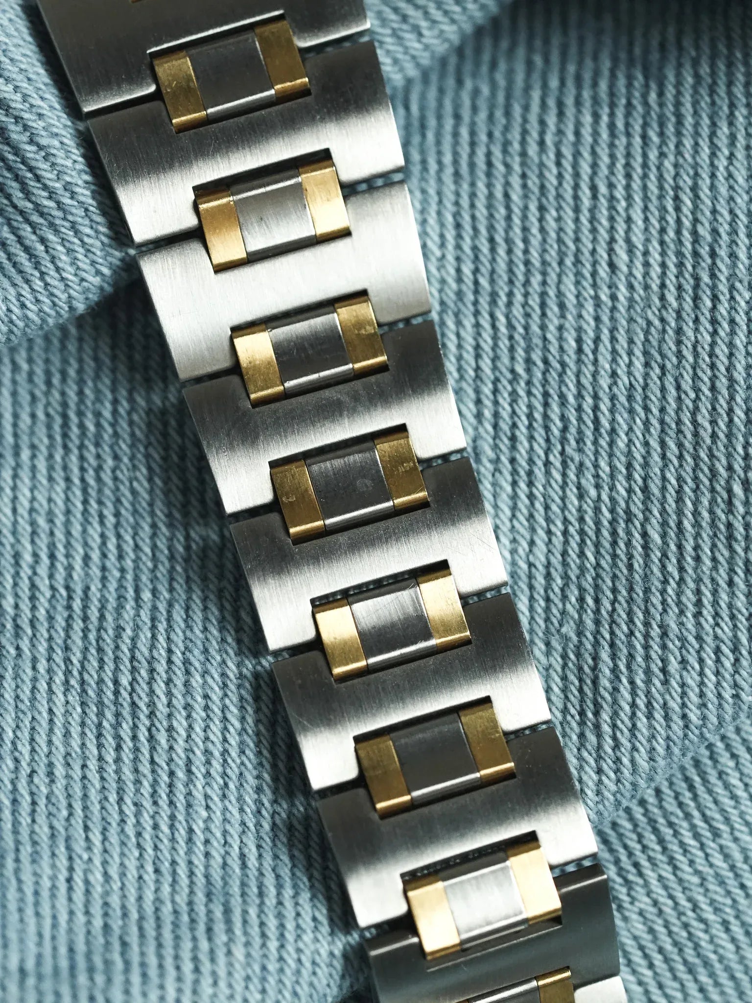 Sector - Acier Or Date 6h - 1990s - Atelier Victor