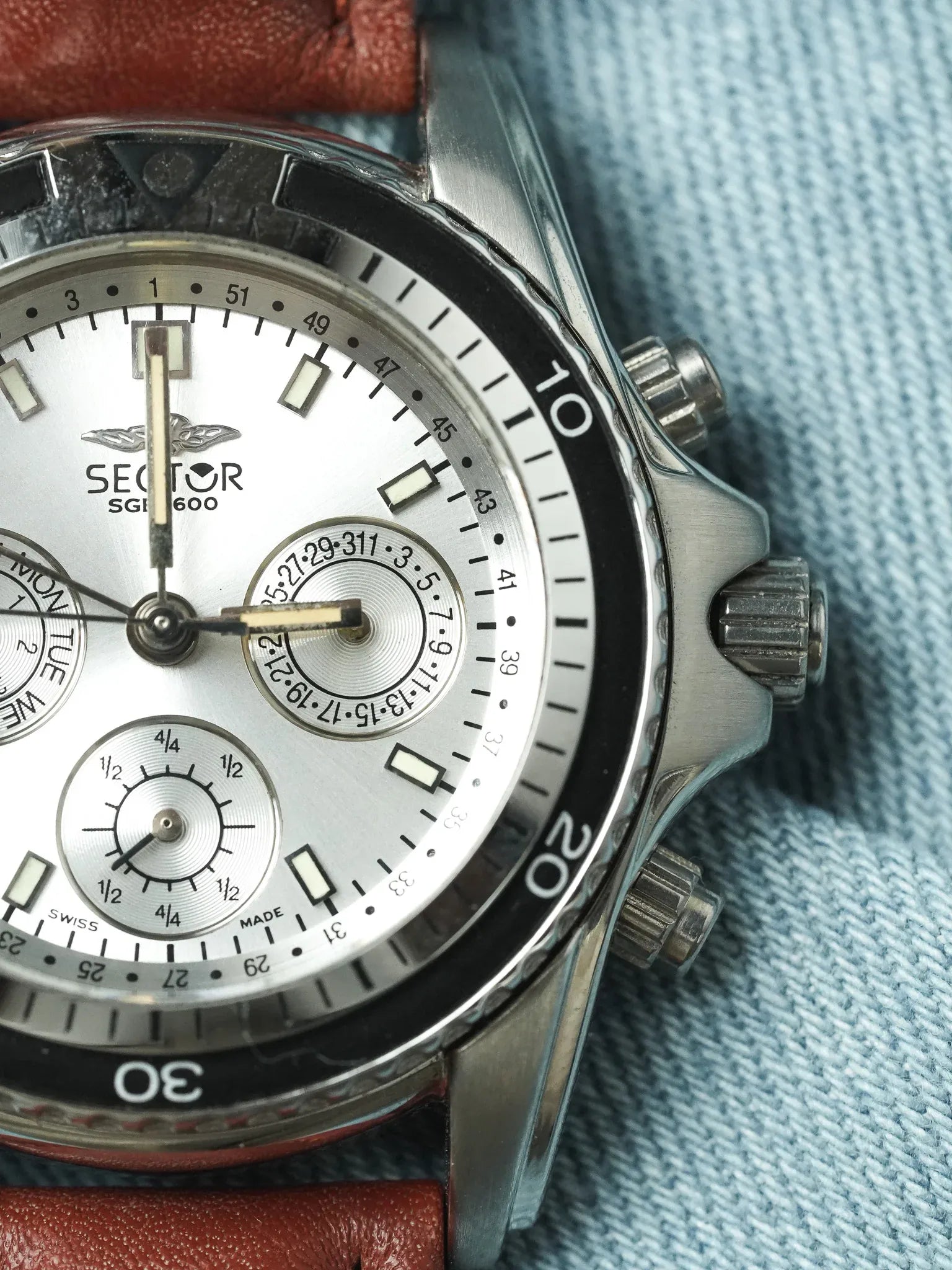 Sector - Chronographe Acier Calendar GMT - NOS - 1980s - Atelier Victor - Vintage  Shop