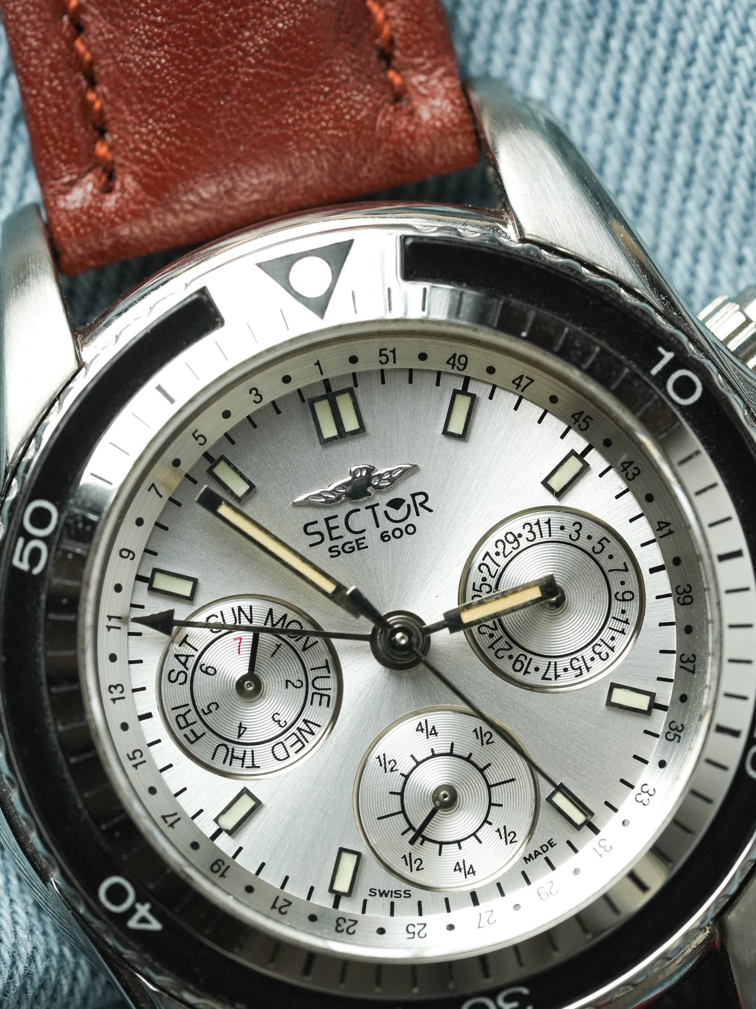 Sector - Chronographe Acier Calendar GMT - NOS - 1980s - Atelier Victor - Vintage  Shop