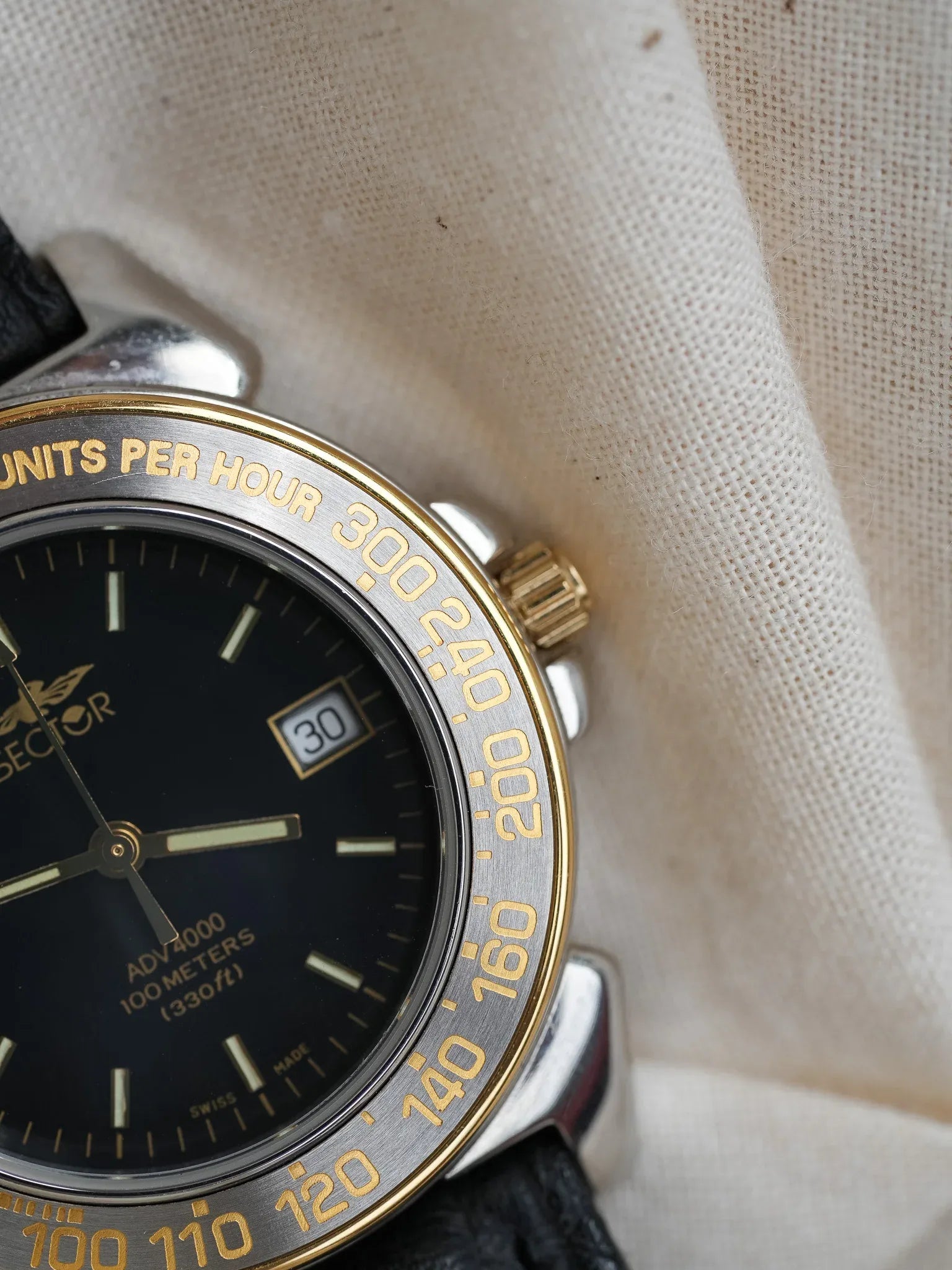 Sector - Scarab Acier Or Cadran Noir - NOS - 1980s - Atelier Victor