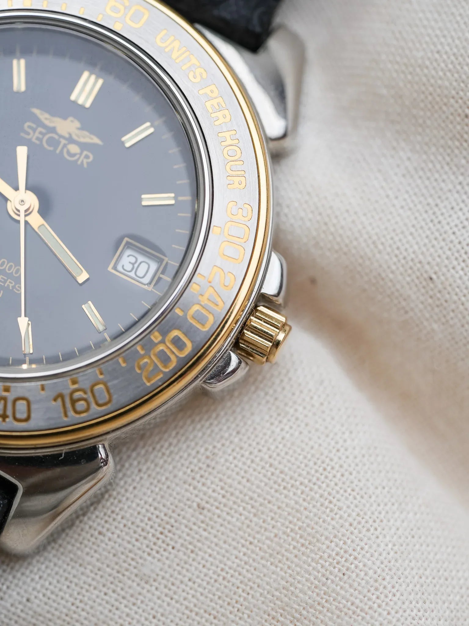 Sector - Scarab Acier Or Cadran Noir - NOS - 1980s - Atelier Victor