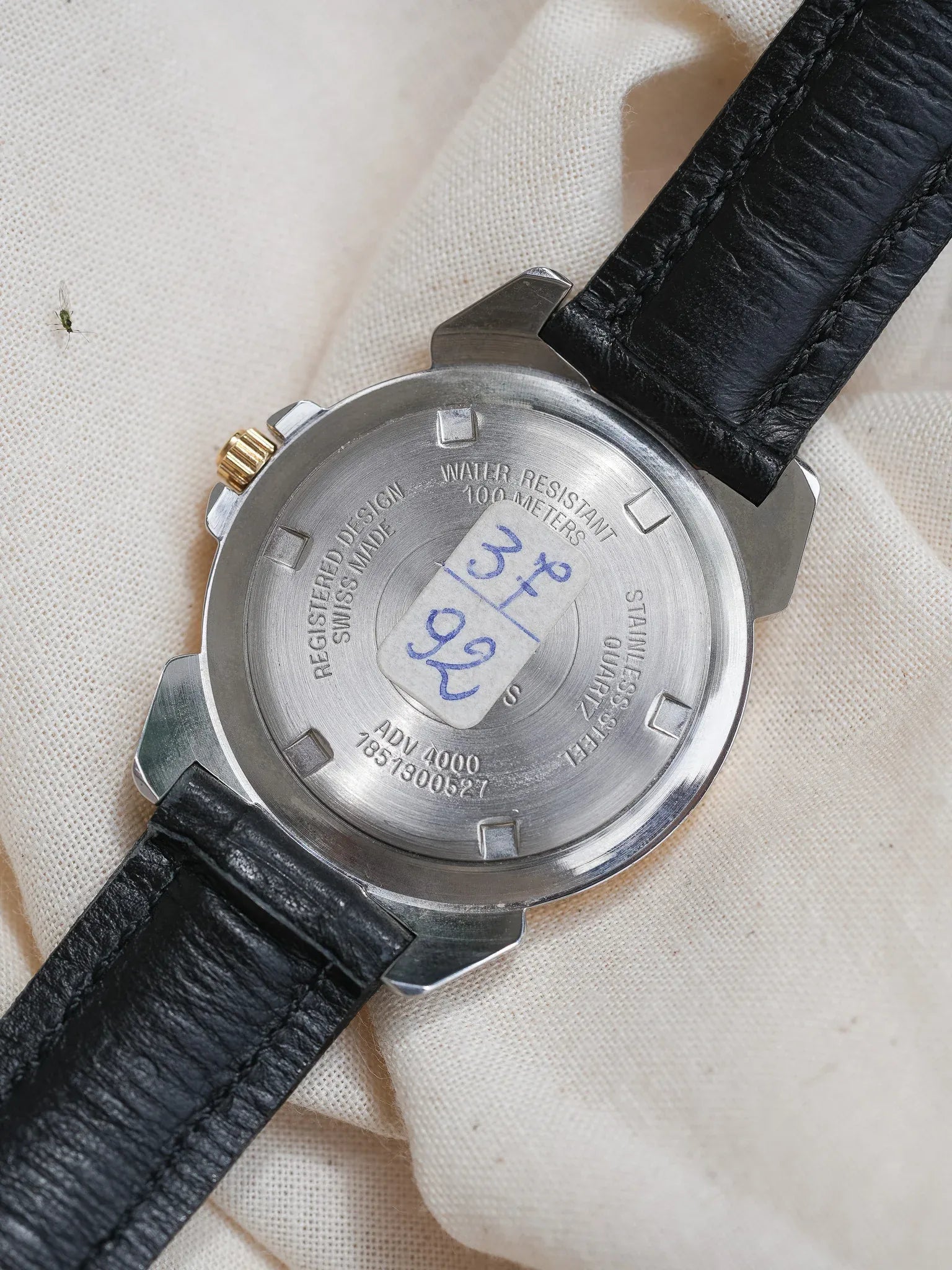 Sector - Scarab Acier Or Cadran Noir - NOS - 1980s - Atelier Victor - Vintage  Shop
