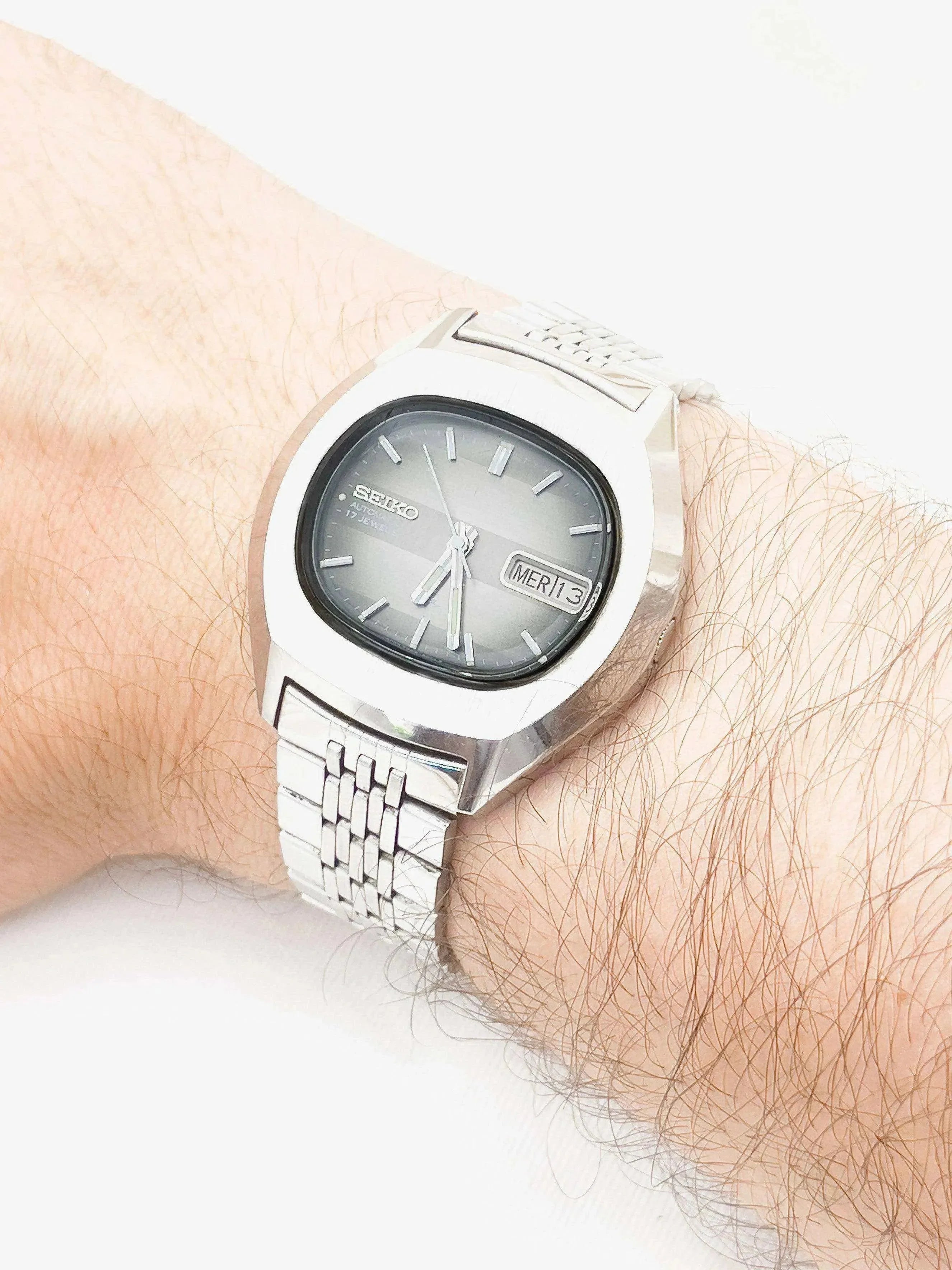 Seiko - 3 Tones Dial - 1978 - Atelier Victor - Vintage  Shop