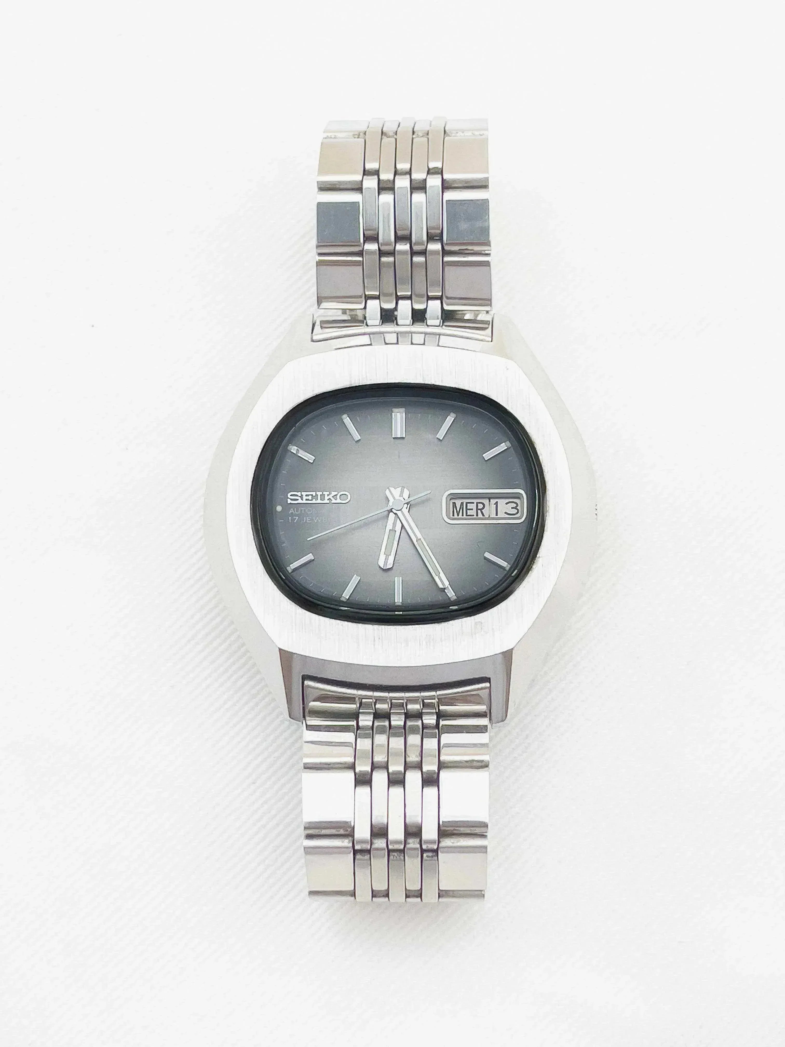 Seiko - 3 Tones Dial - 1978 - Atelier Victor - Vintage  Shop