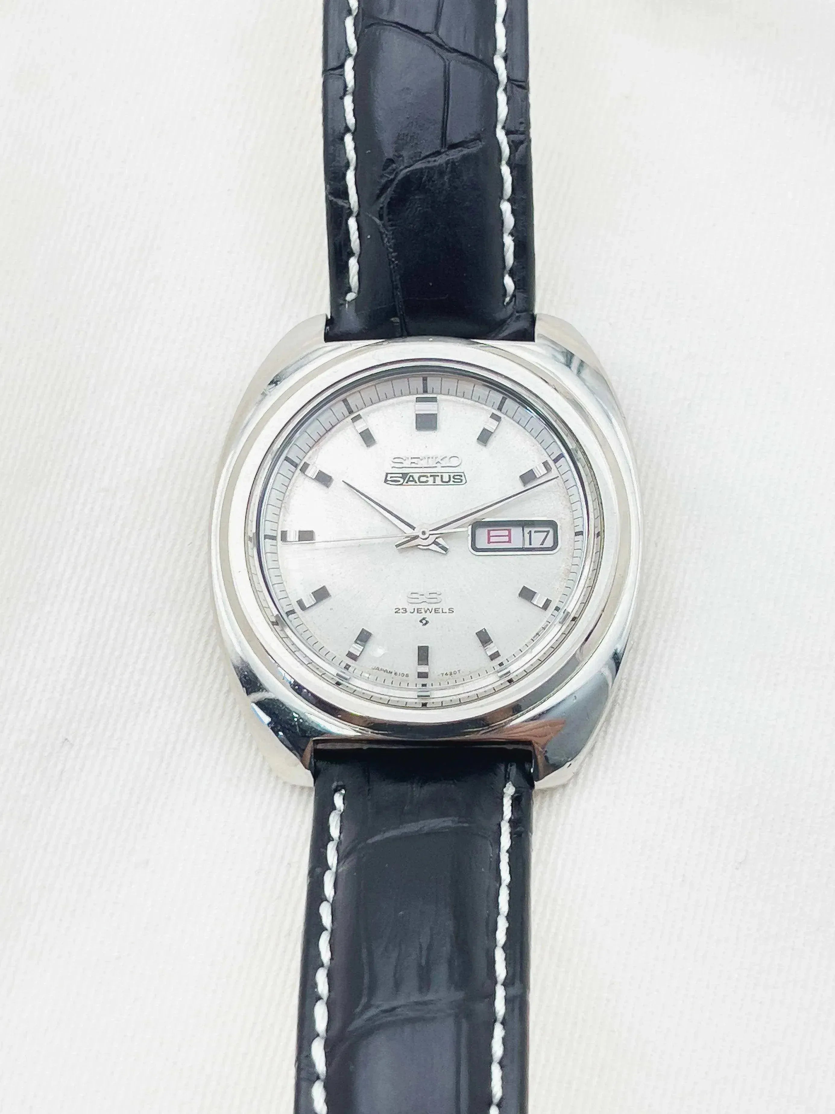 Seiko - 5 Actus - Acier Daydate Kanji - 1969 - Atelier Victor