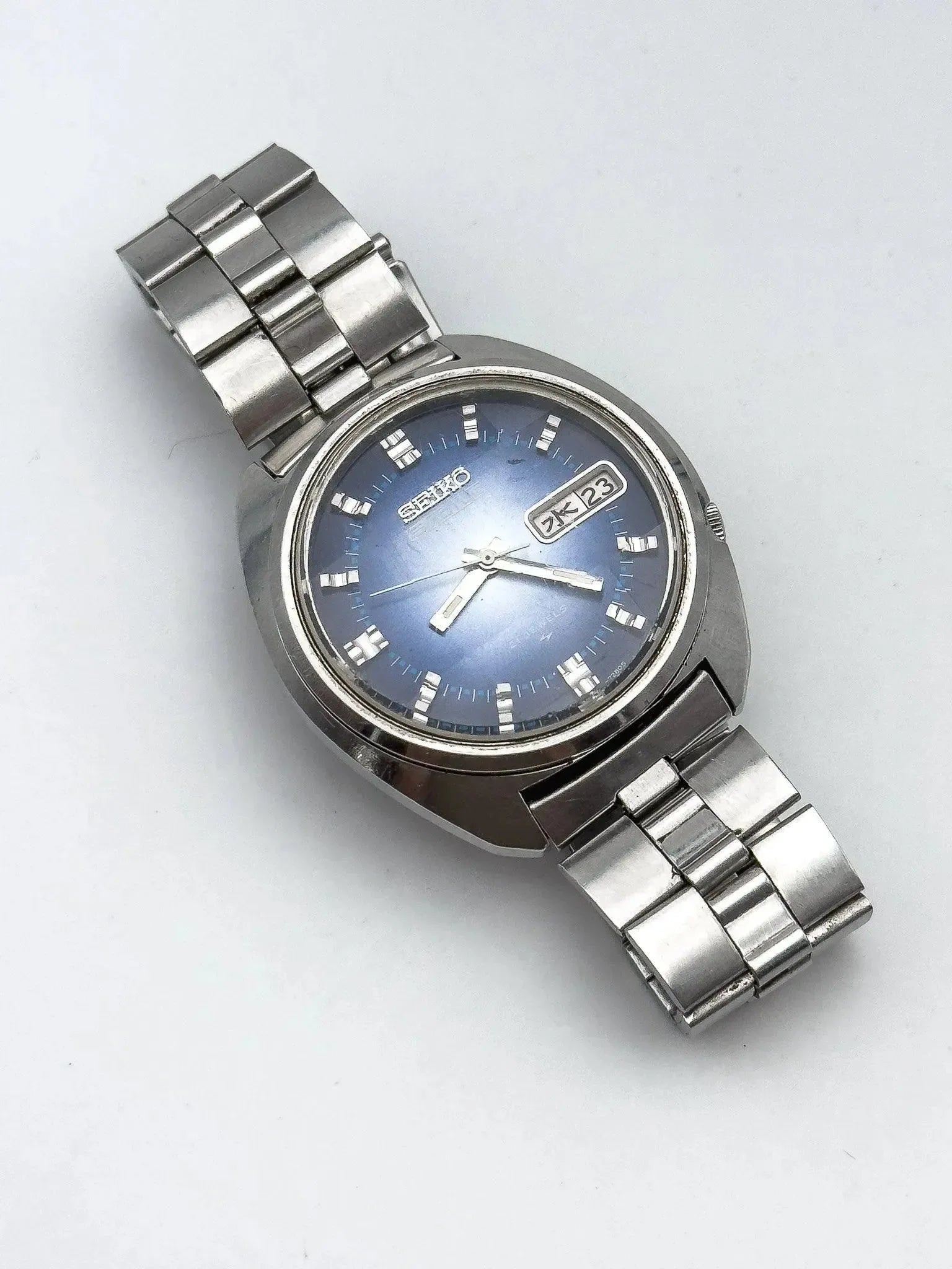Seiko 5 Actus - Blue Facette Kanji - 1972 - Atelier Victor - Vintage  Shop