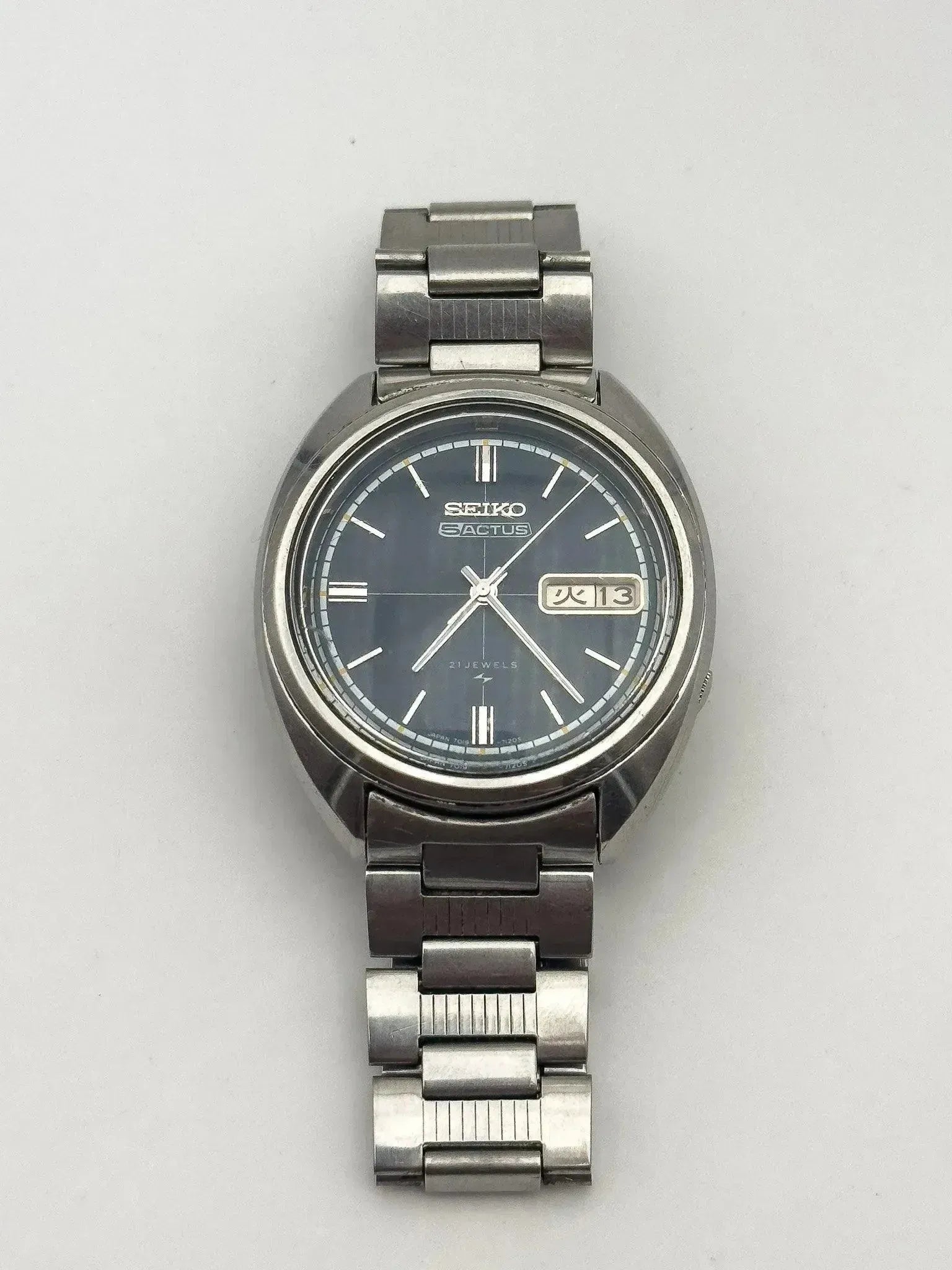 Seiko 5 - Actus Cadran Bleu bracelet Seiko - 1972 - Atelier Victor - Vintage  Shop
