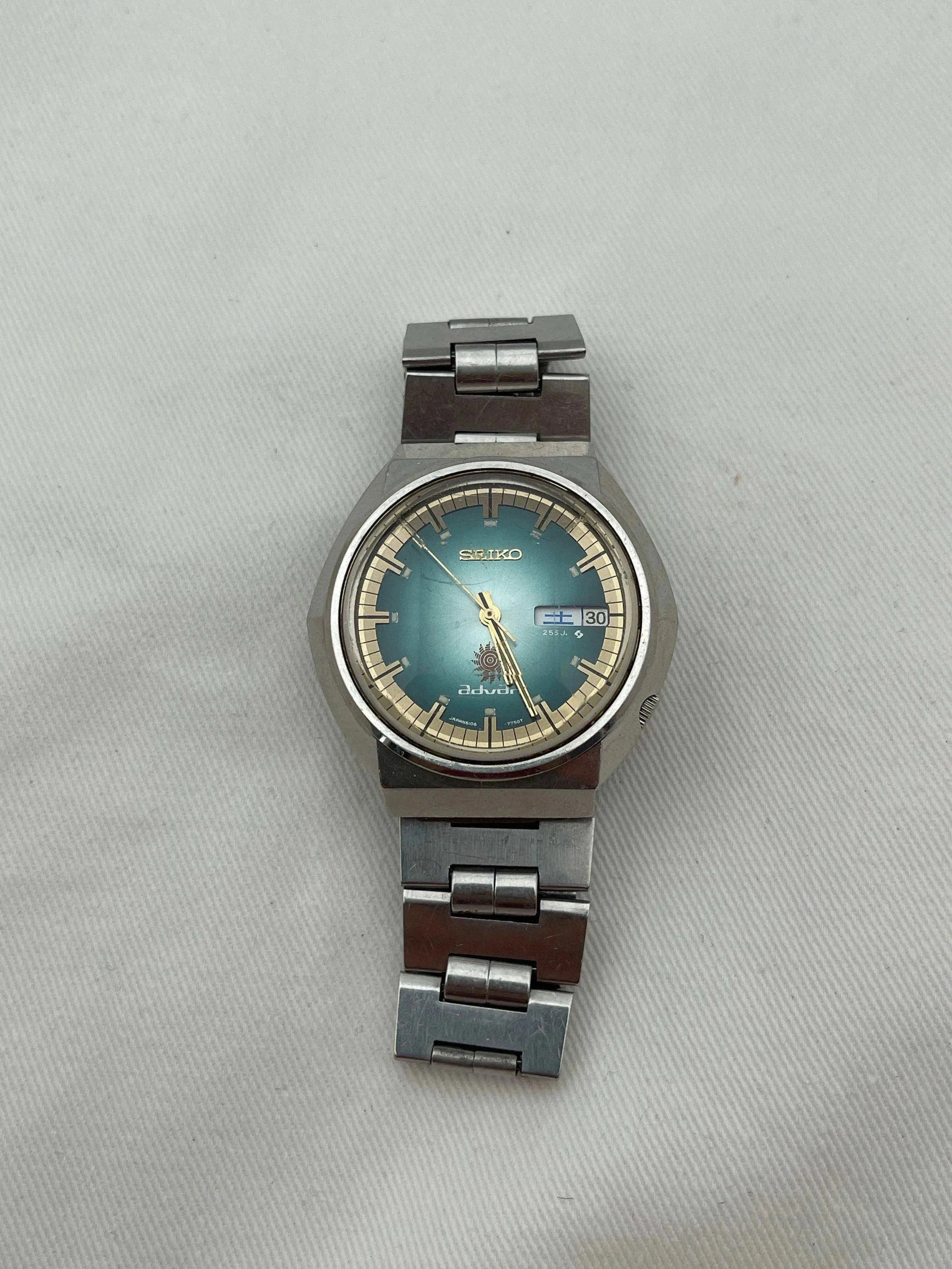 Seiko - Advan Green Dial Bracelet Acier - 1972 - Atelier Victor Paris - Vintage Watch Shop Dubai