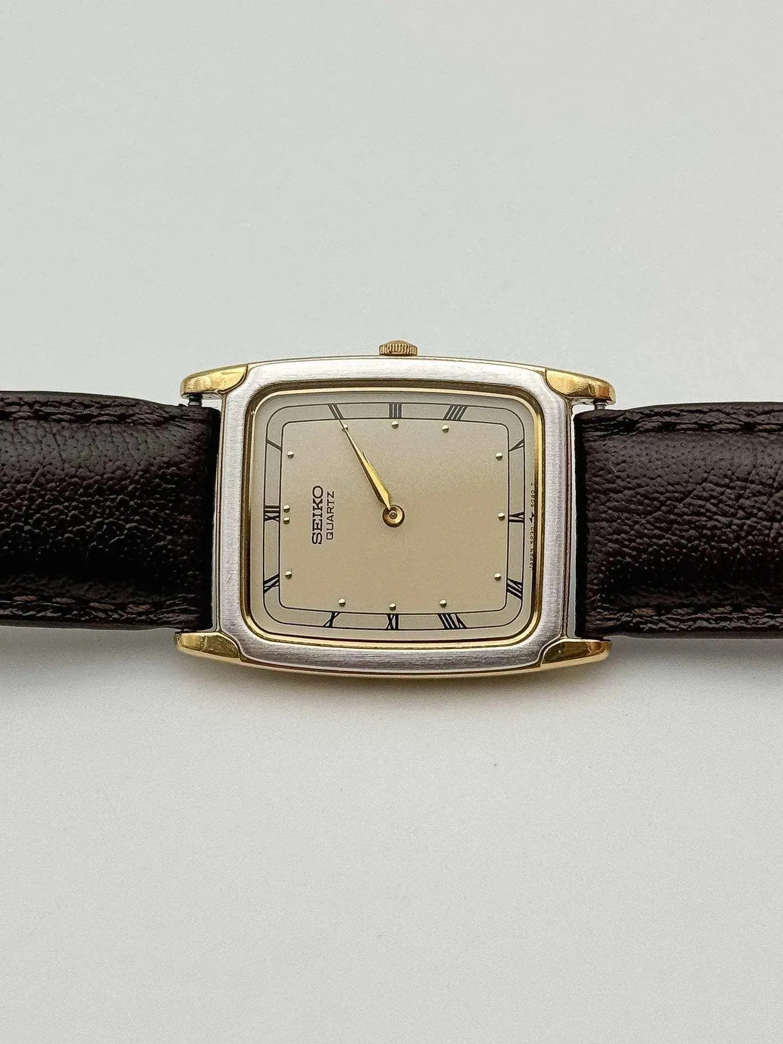 Seiko - Bicolor Tank - 1996 - Atelier Victor Paris - Vintage Watch Shop Dubai