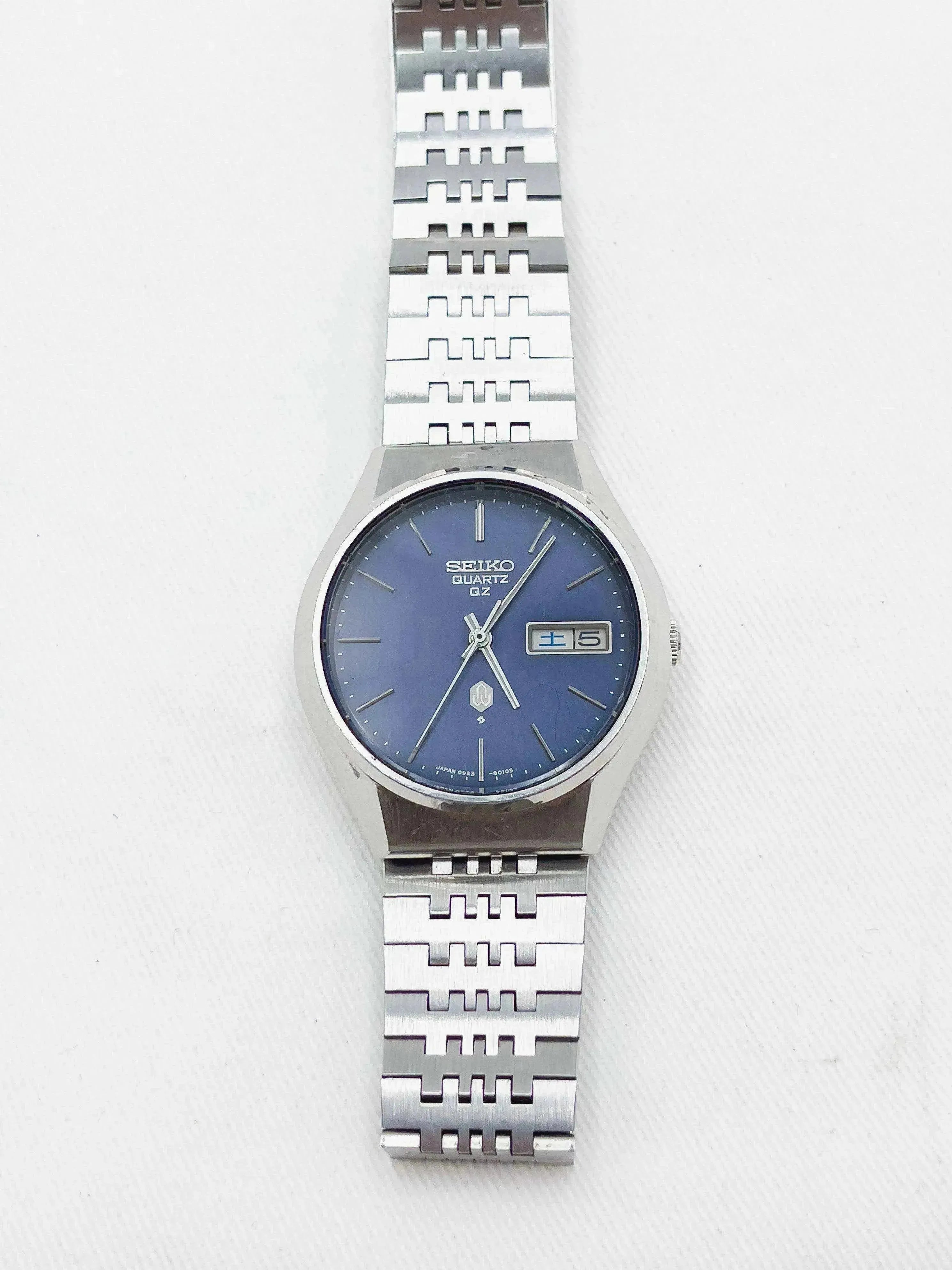 Seiko - Blue Dial Kanji - 1975 - Atelier Victor Paris - Vintage Watch Shop Dubai