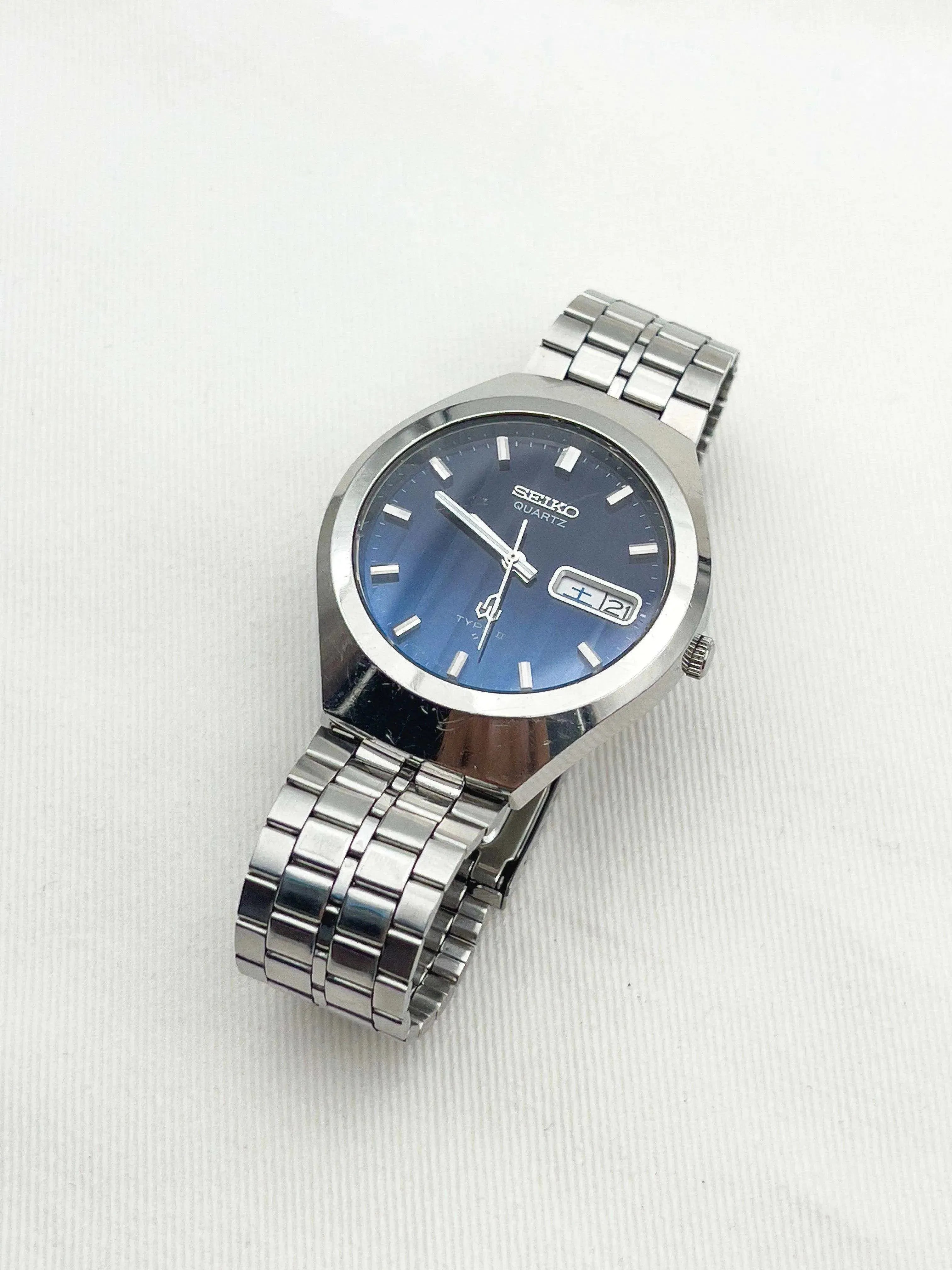 Seiko - Blue Ribbon Dial - 1977 - Atelier Victor - Vintage  Shop