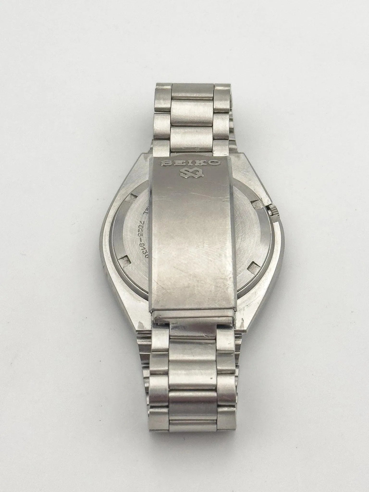 Seiko - Blue Tapisserie Acier Date - 1978 - Atelier Victor Paris - Vintage Watch Shop Dubai