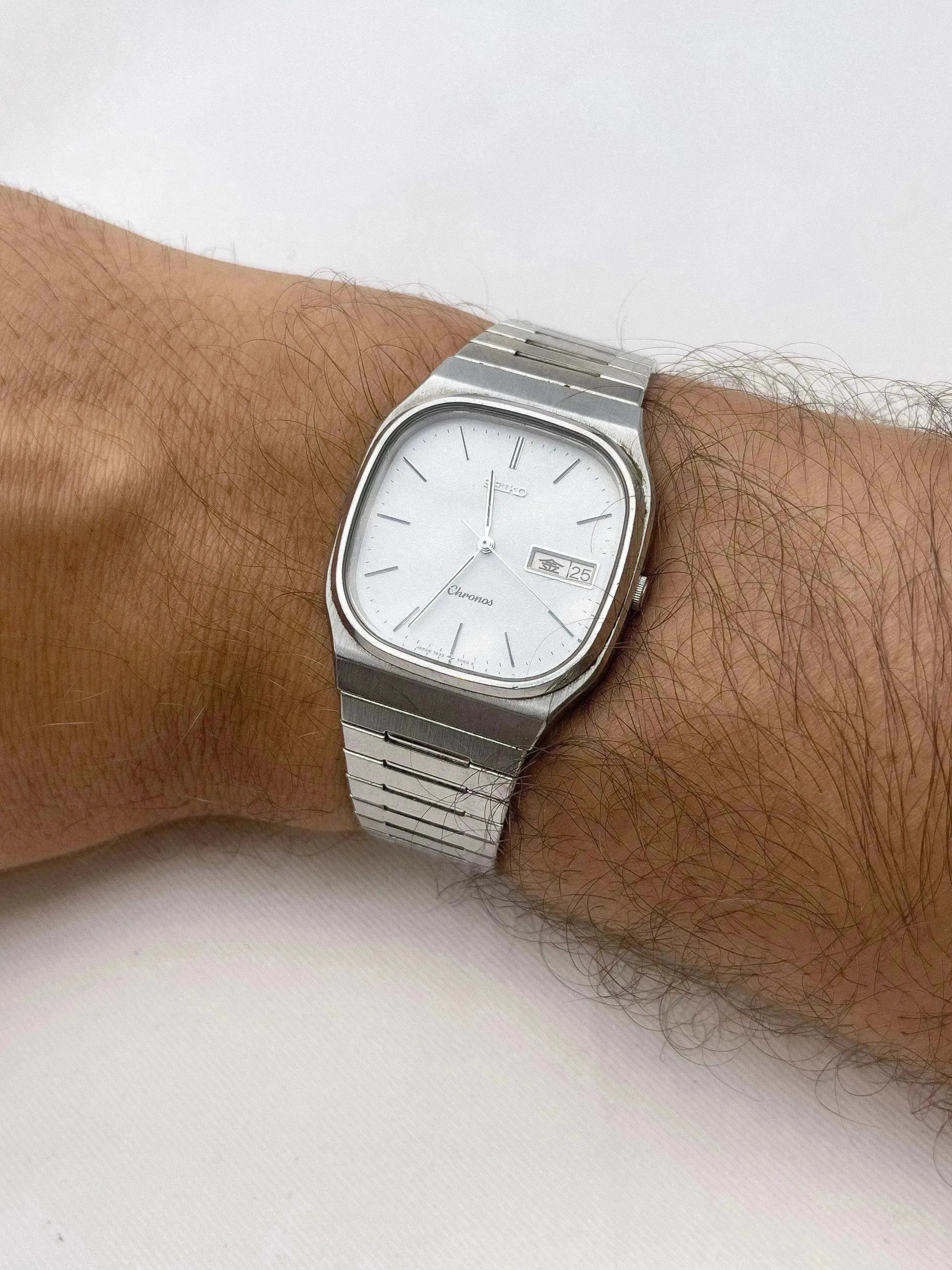 Seiko - Carré Cadran blanc date Kanji - 1985 - Atelier Victor
