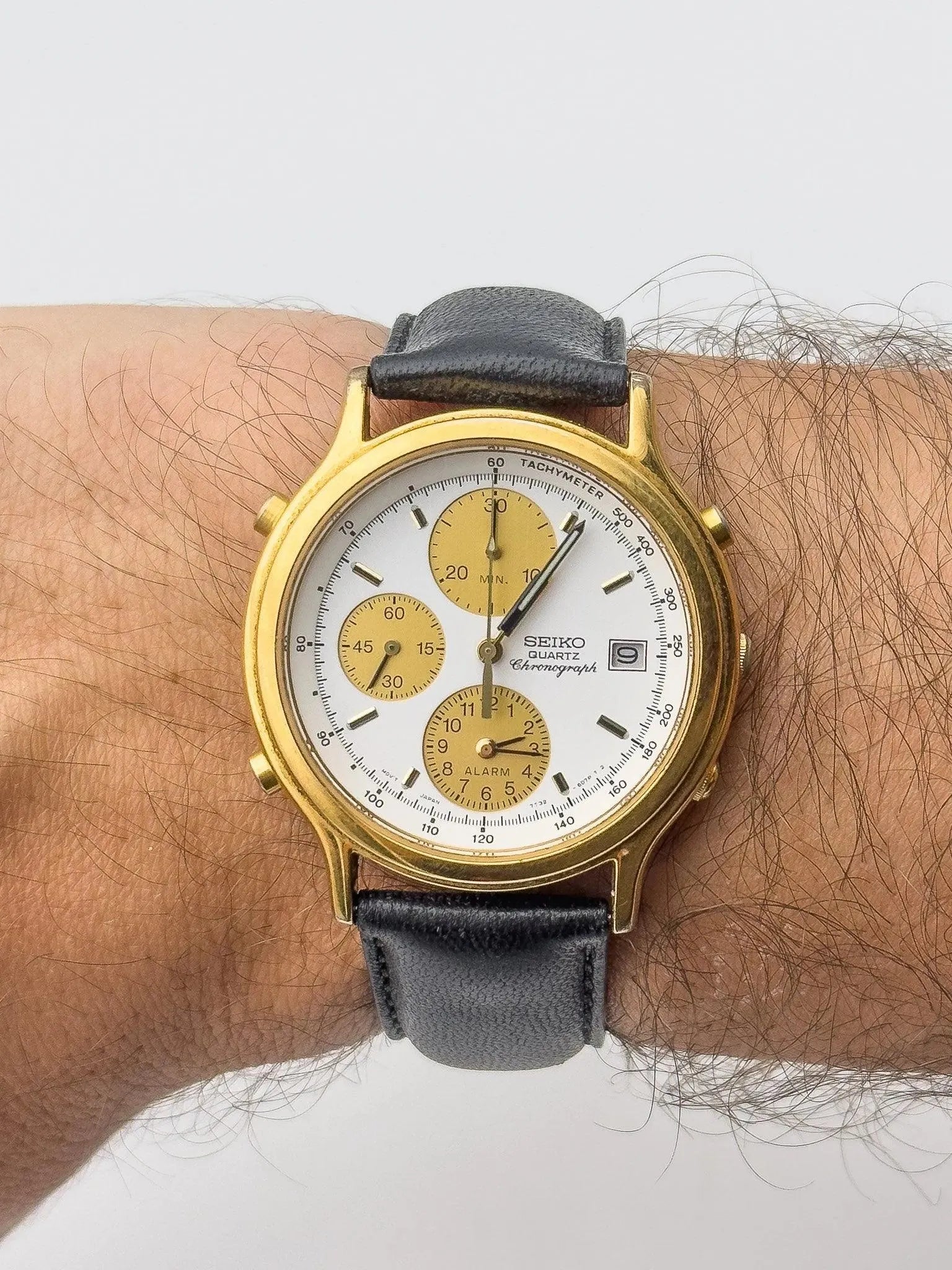 Seiko - Chrono Alarm White Gold - 1995 - Atelier Victor Paris - Vintage Watch Shop Dubai
