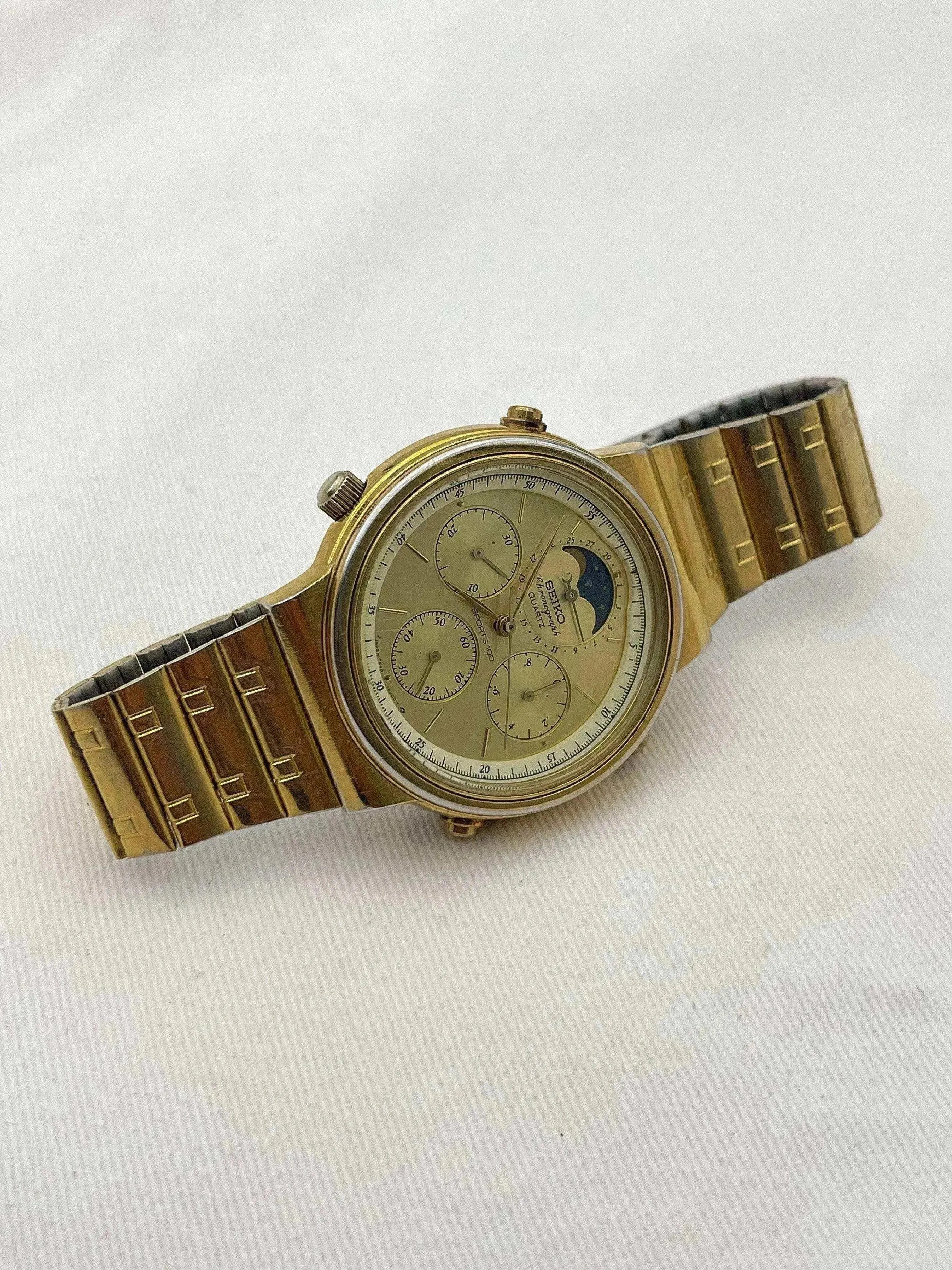 SEIKO - Chronograph Quartz Gold Dial - 1986 - Atelier Victor Paris - Vintage Watch Shop Dubai