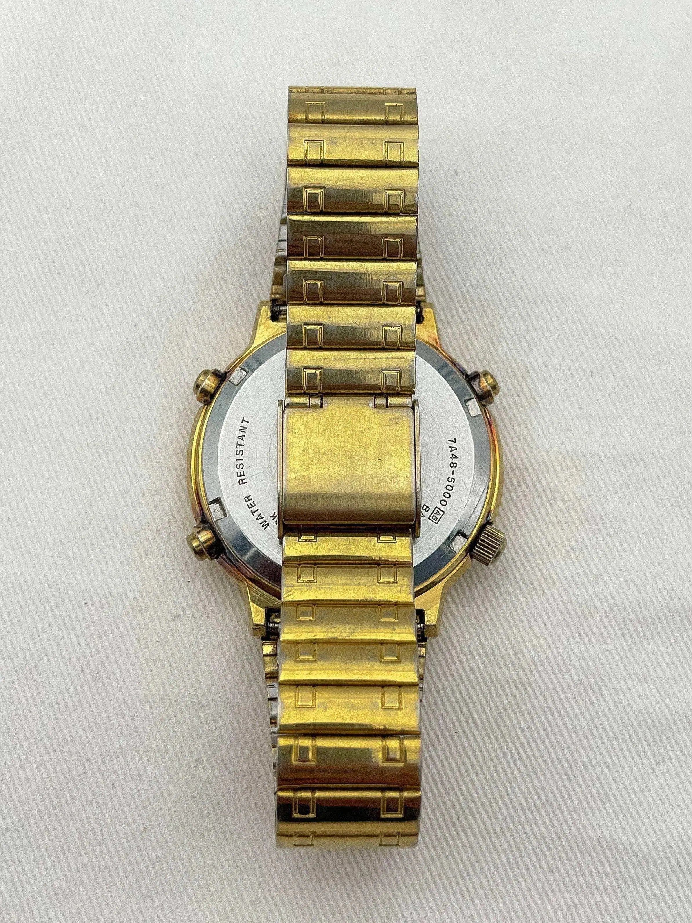 SEIKO - Chronograph Quartz Gold Dial - 1986 - Atelier Victor Paris - Vintage Watch Shop Dubai