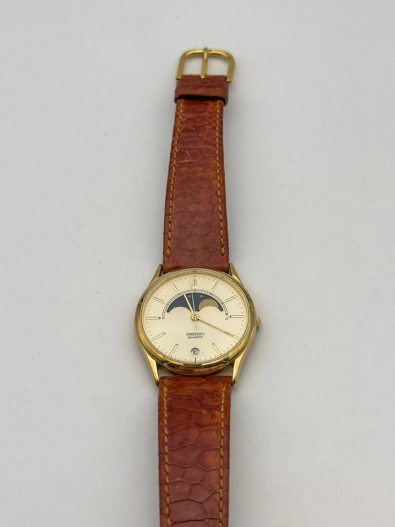 Seiko - Circle Gold Moonphase - 1986 - Atelier Victor Paris - Vintage Watch Shop Dubai