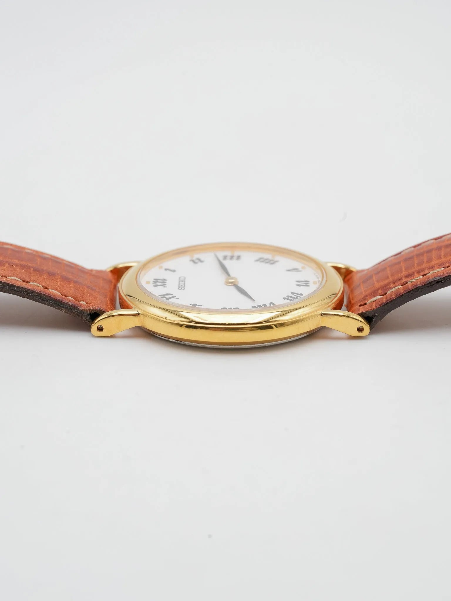 Seiko - Doré cadran blanc index romain - NOS - 1990s - Atelier Victor Paris - Vintage Watch Shop Dubai