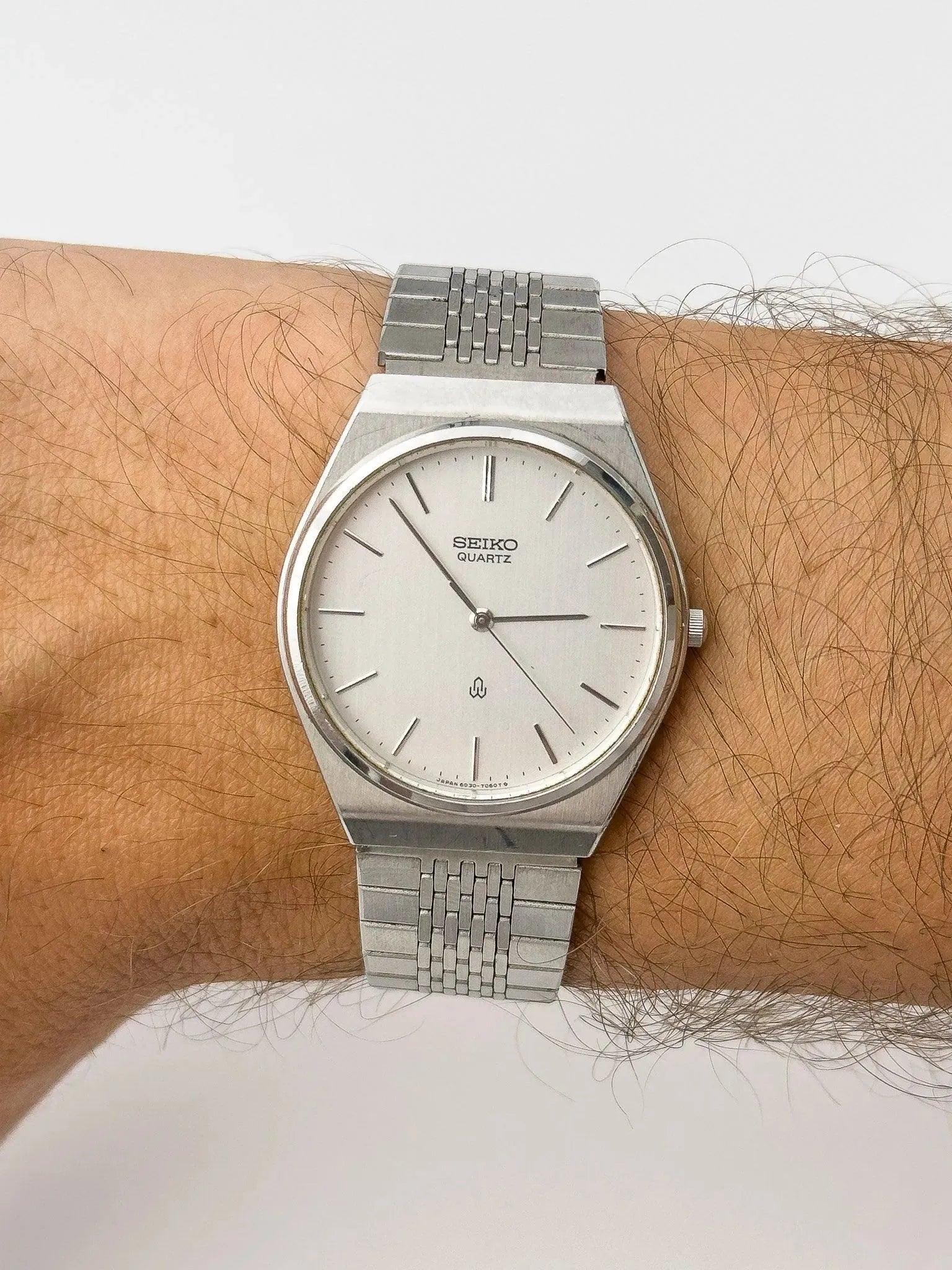 Seiko - Dress Steel Watch - 1990 - Atelier Victor Paris - Vintage Watch Shop Dubai