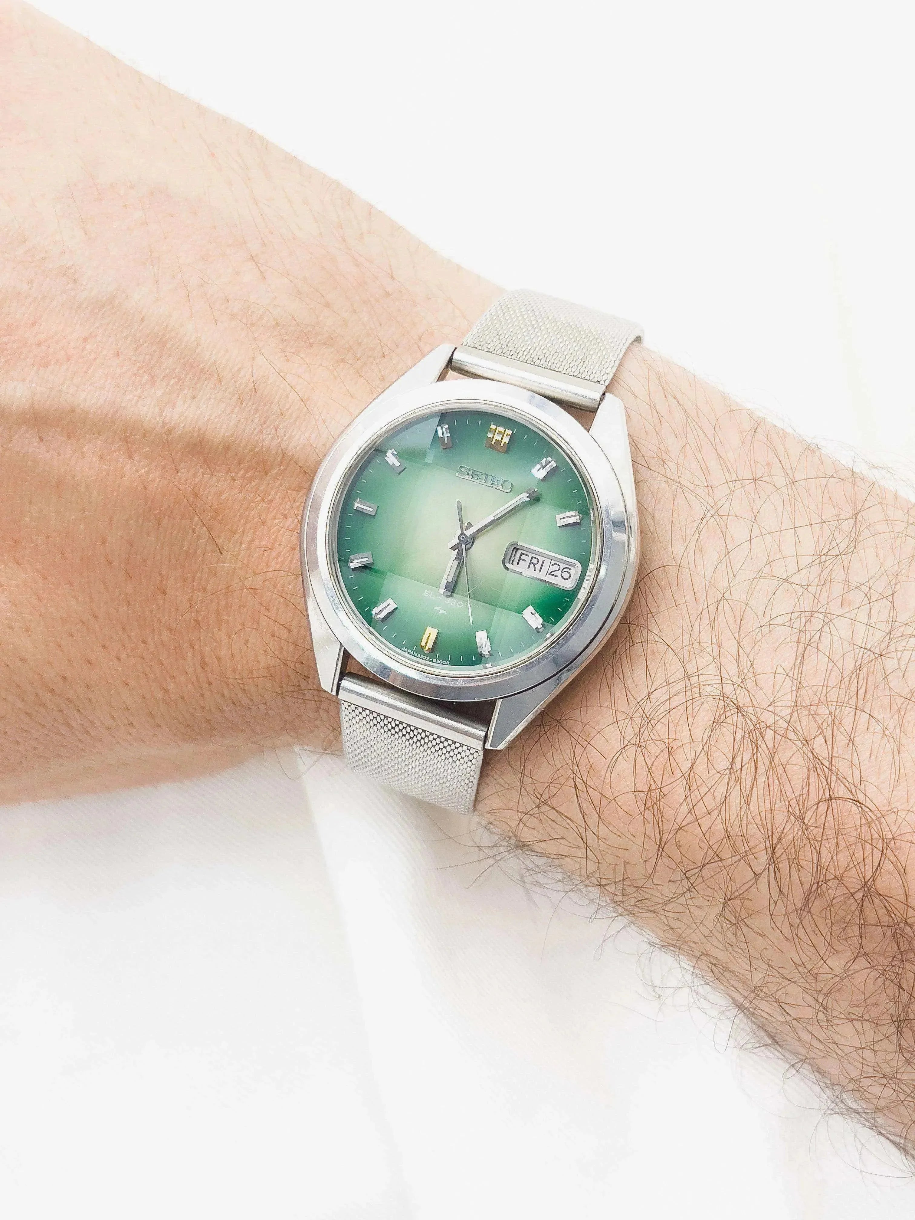 Seiko - EL-330 Verre Facetté vert - 1972 - Atelier Victor - Vintage  Shop