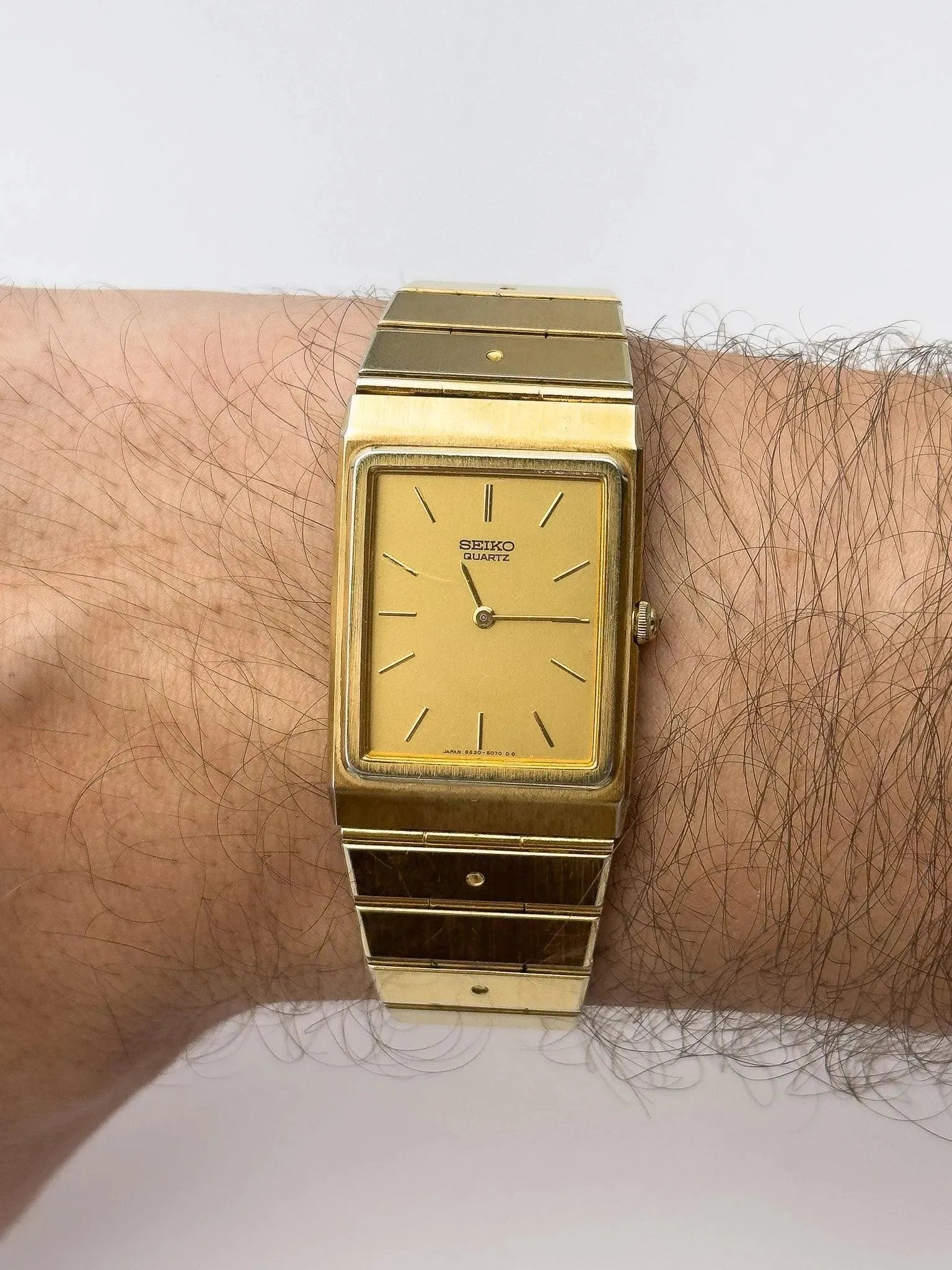 Seiko - Full Gold Plots - 1984 - Atelier Victor Paris - Vintage Watch Shop Dubai
