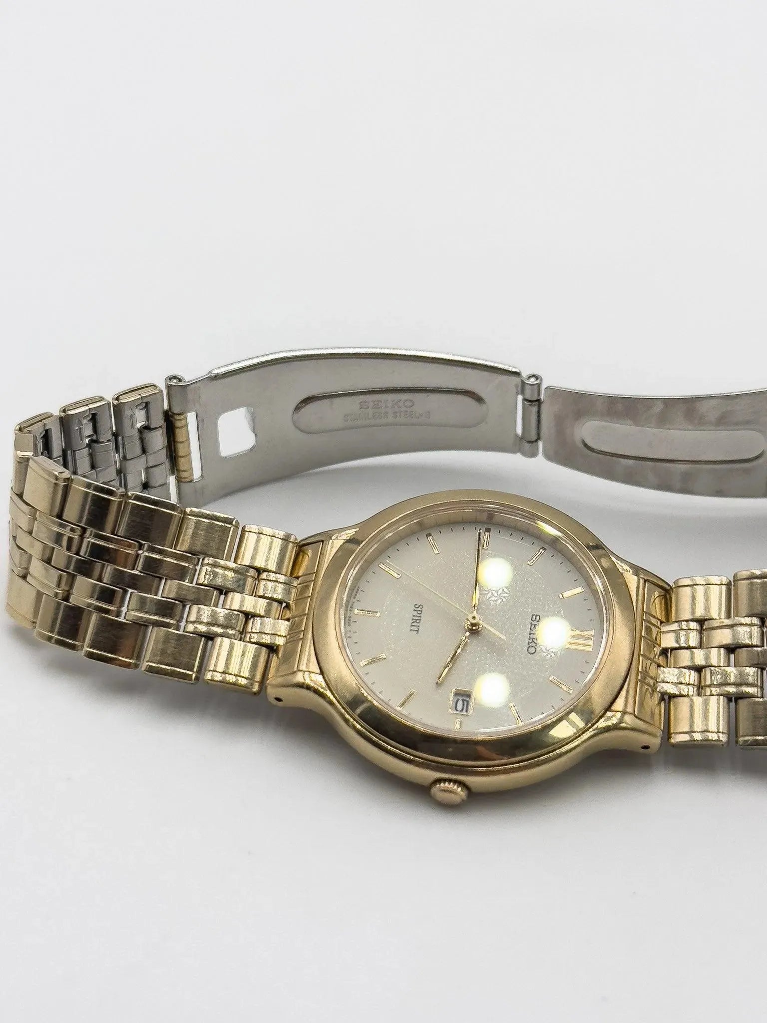 Seiko - Gold Dress Watch - 1995 - Atelier Victor Paris - Vintage Watch Shop Dubai