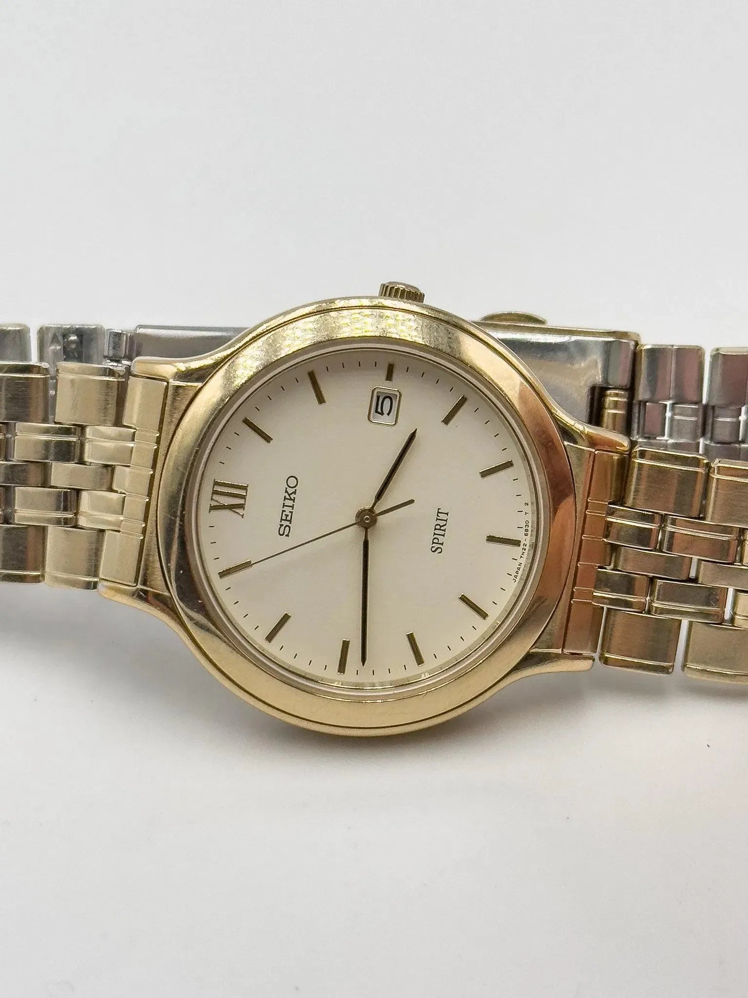 Seiko - Gold Dress Watch - 1995 - Atelier Victor - Vintage  Shop
