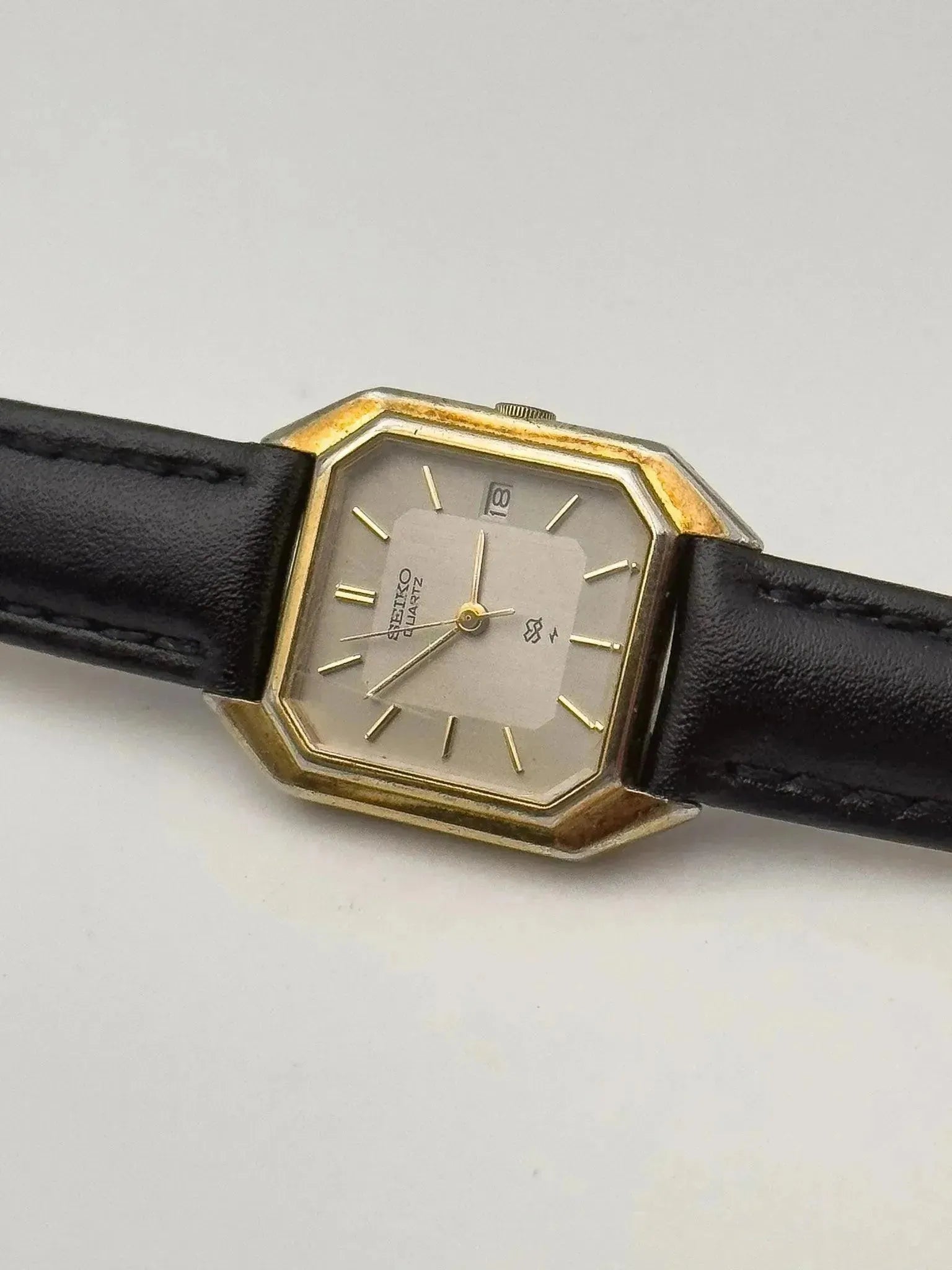 Seiko - Gold Grey Dial - 1971 - Atelier Victor Paris - Vintage Watch Shop Dubai