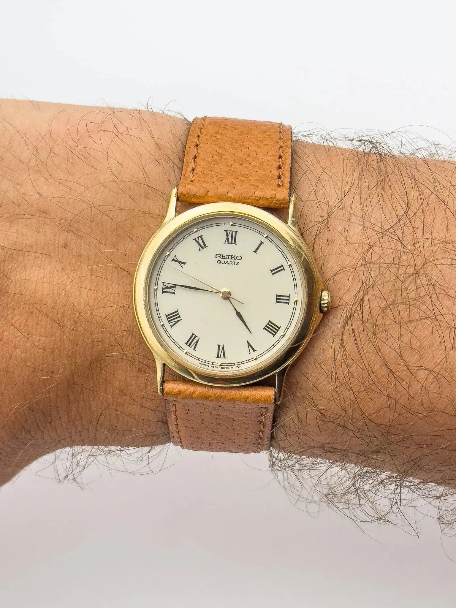 Seiko - Gold Romain - 1986 - Atelier Victor Paris - Vintage Watch Shop Dubai