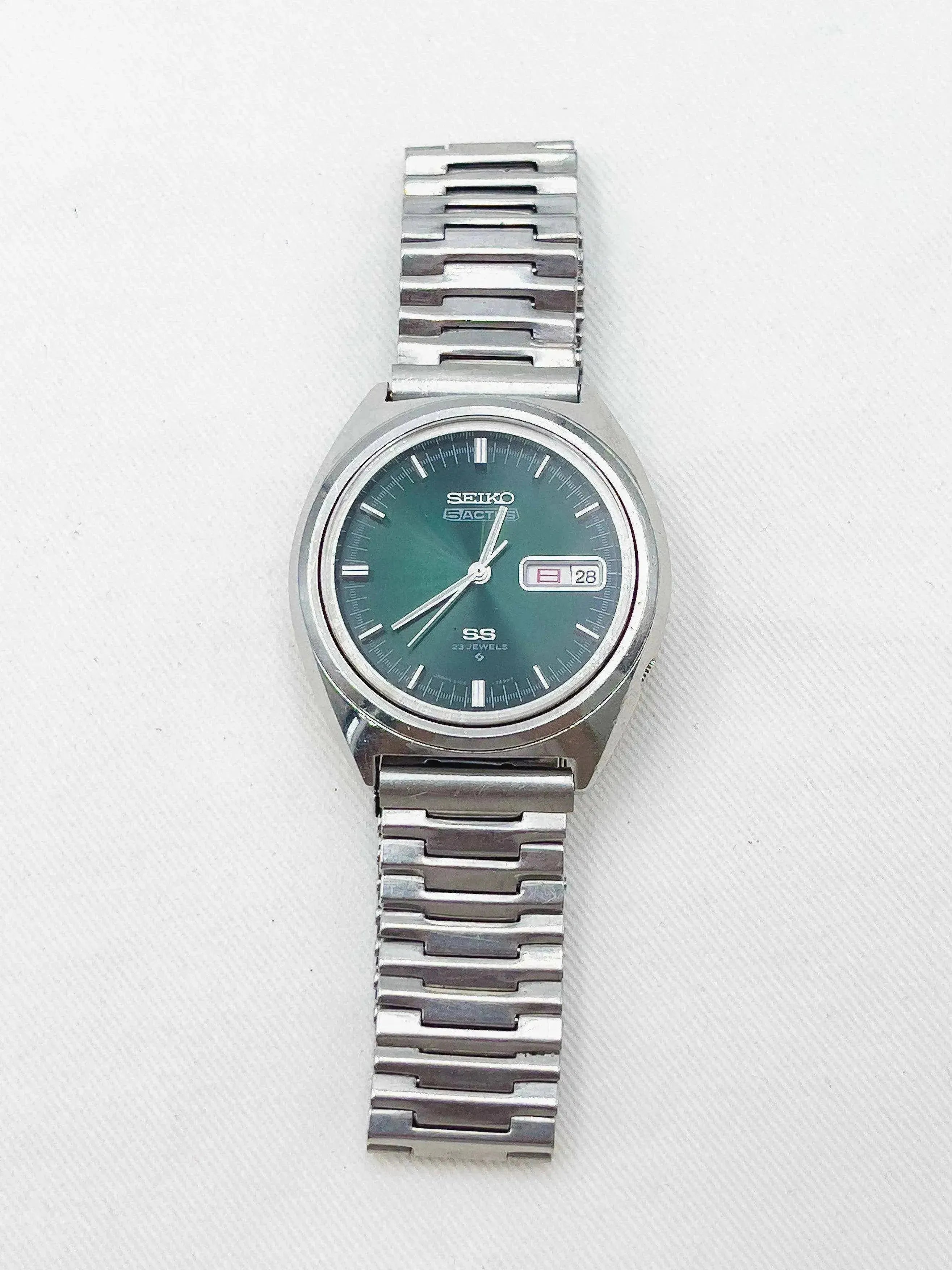 Seiko - Green Dial Kanji - 1973 - Atelier Victor Paris - Vintage Watch Shop Dubai