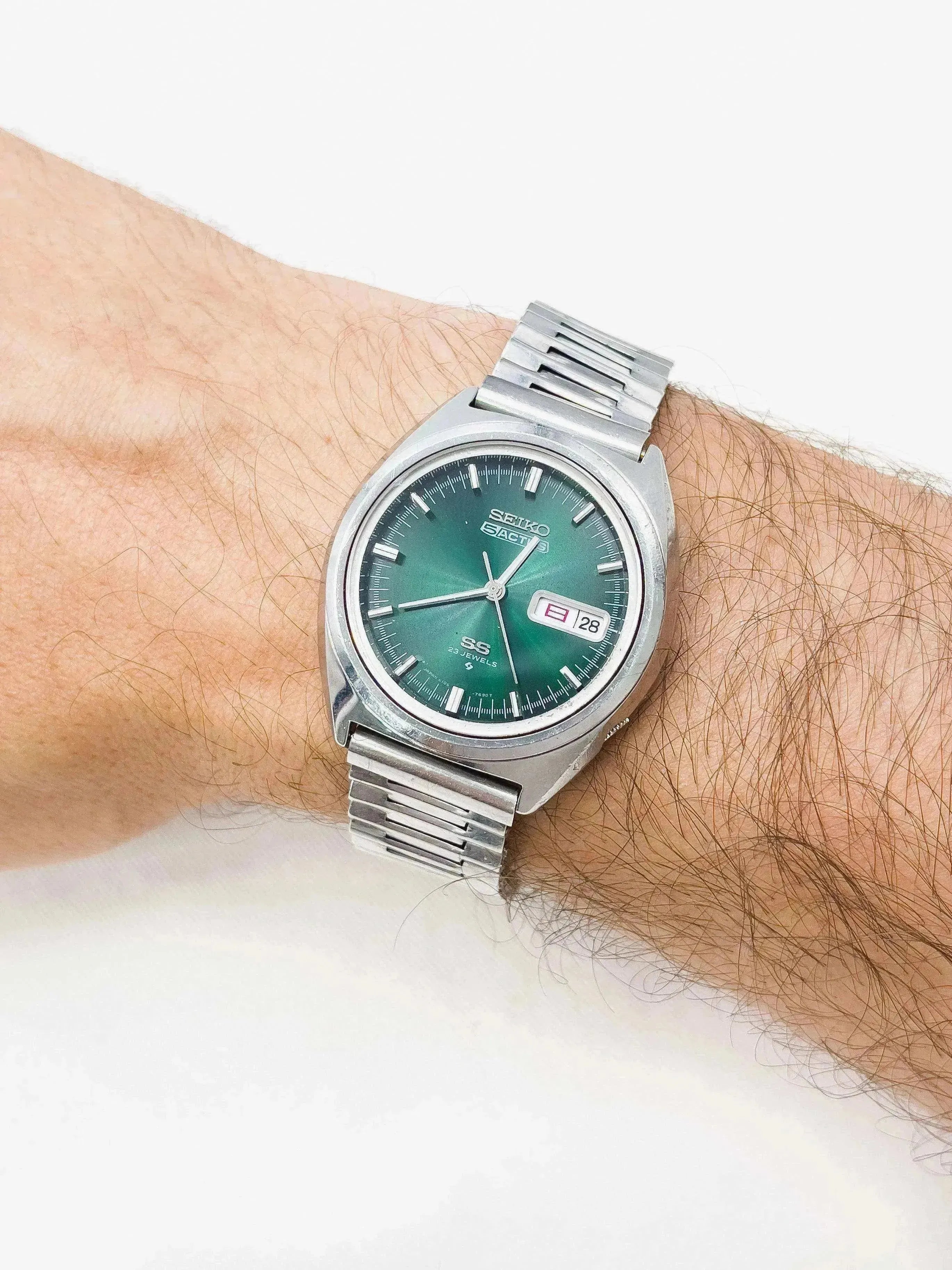 Seiko - Green Dial Kanji - 1973 - Atelier Victor - Vintage  Shop